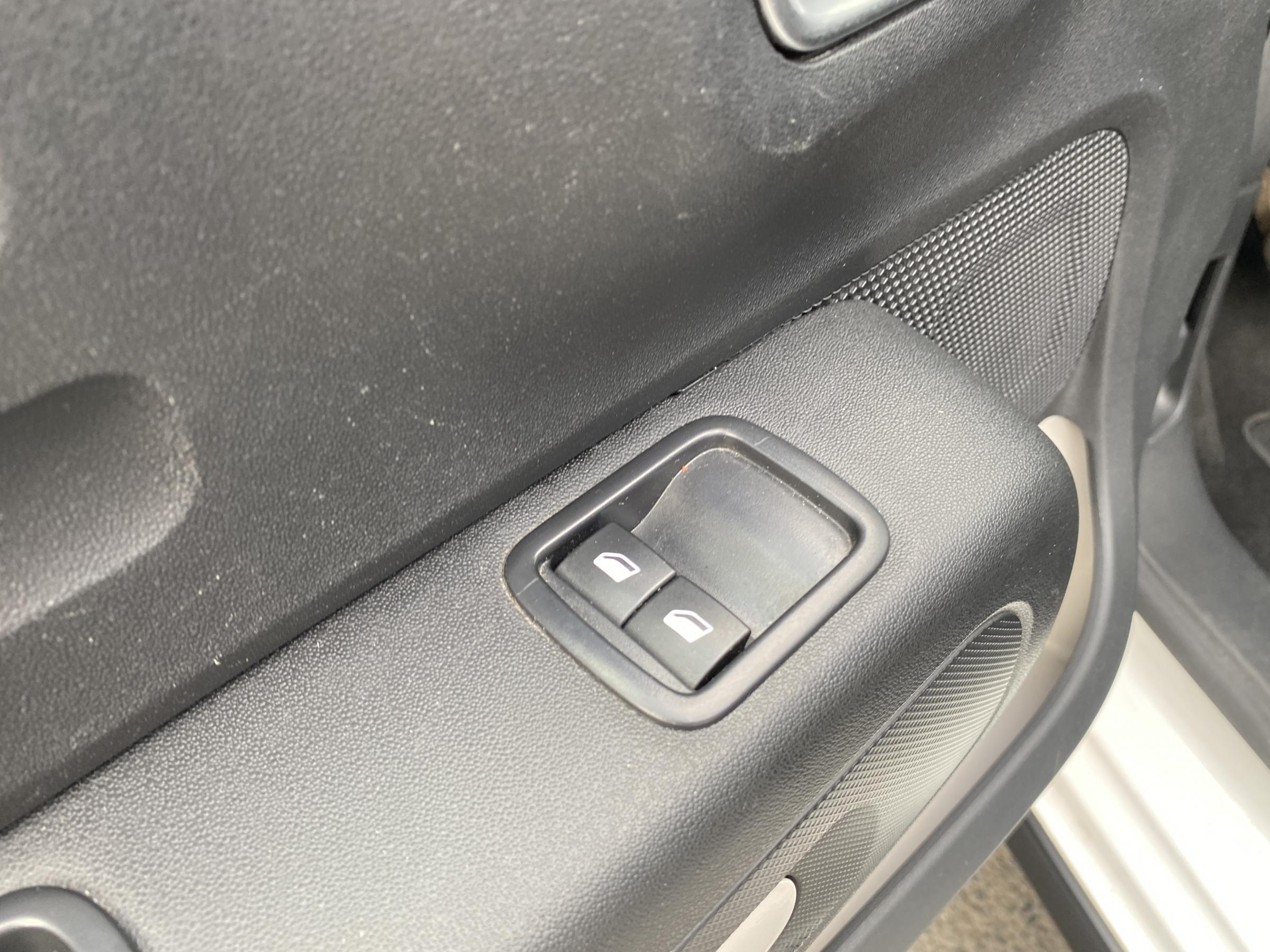 Citroën C3, 2017 - pohled č. 13