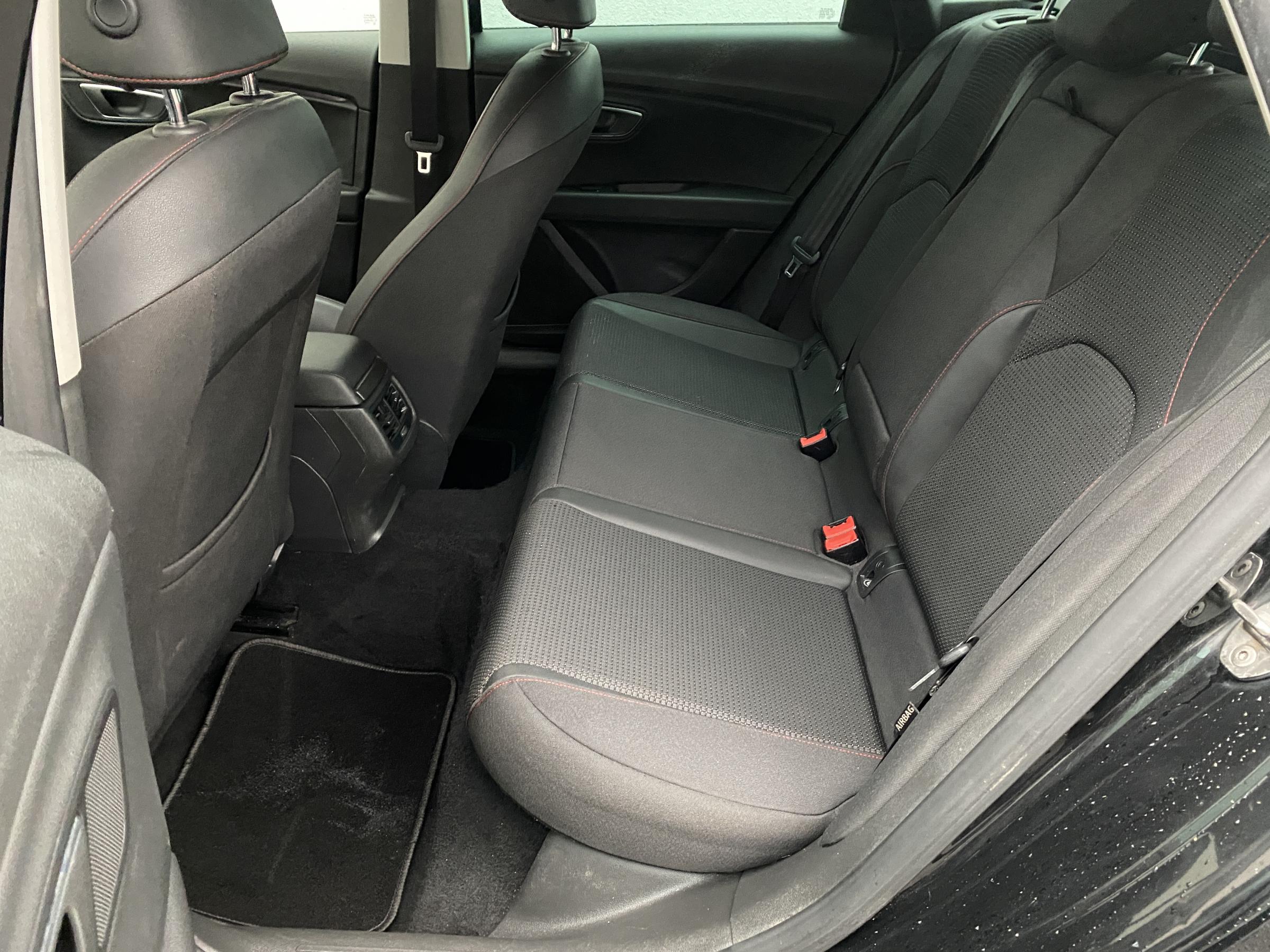 Seat Leon, 2016 - pohled č. 11