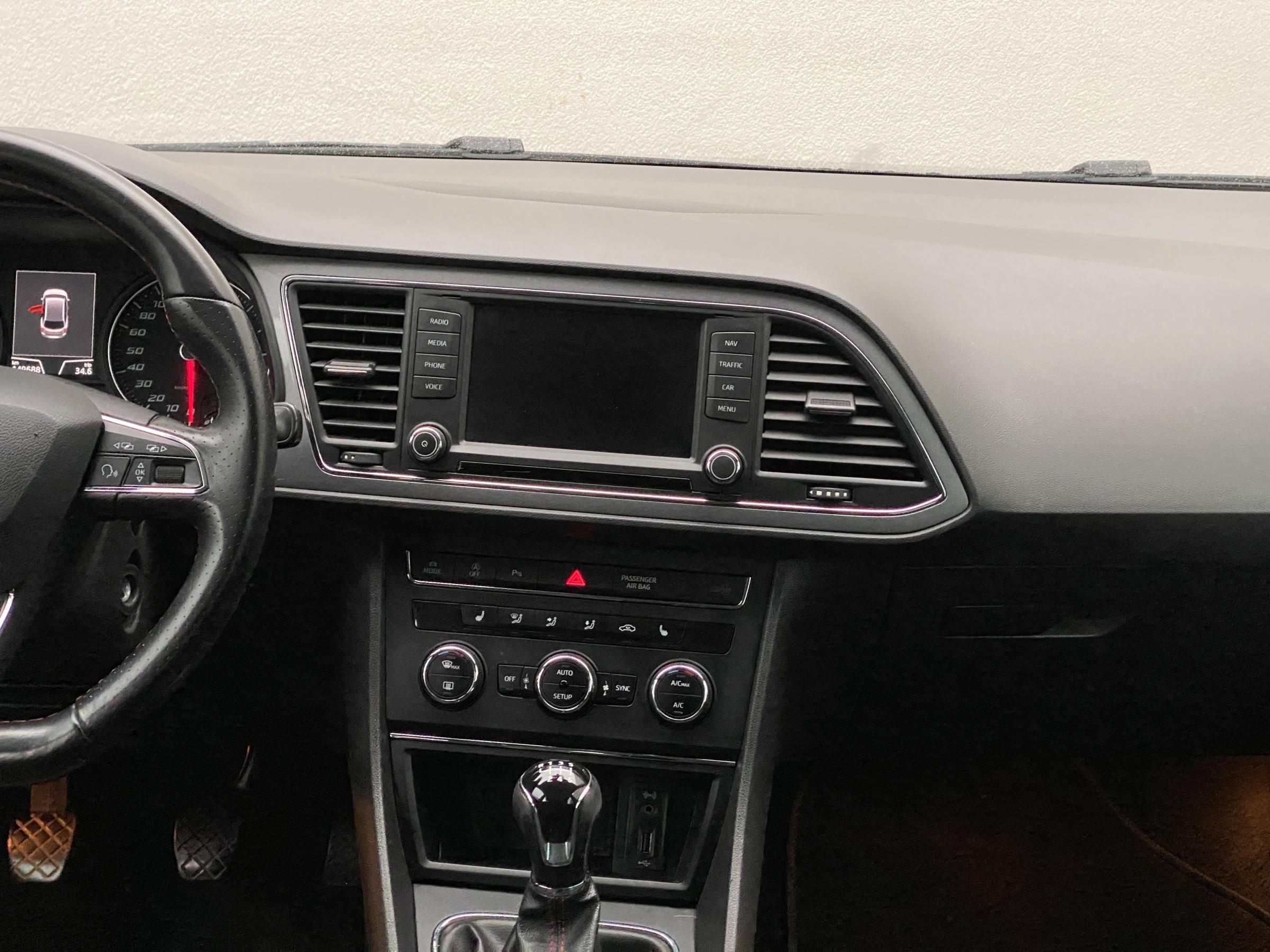 Seat Leon, 2016 - pohled č. 9