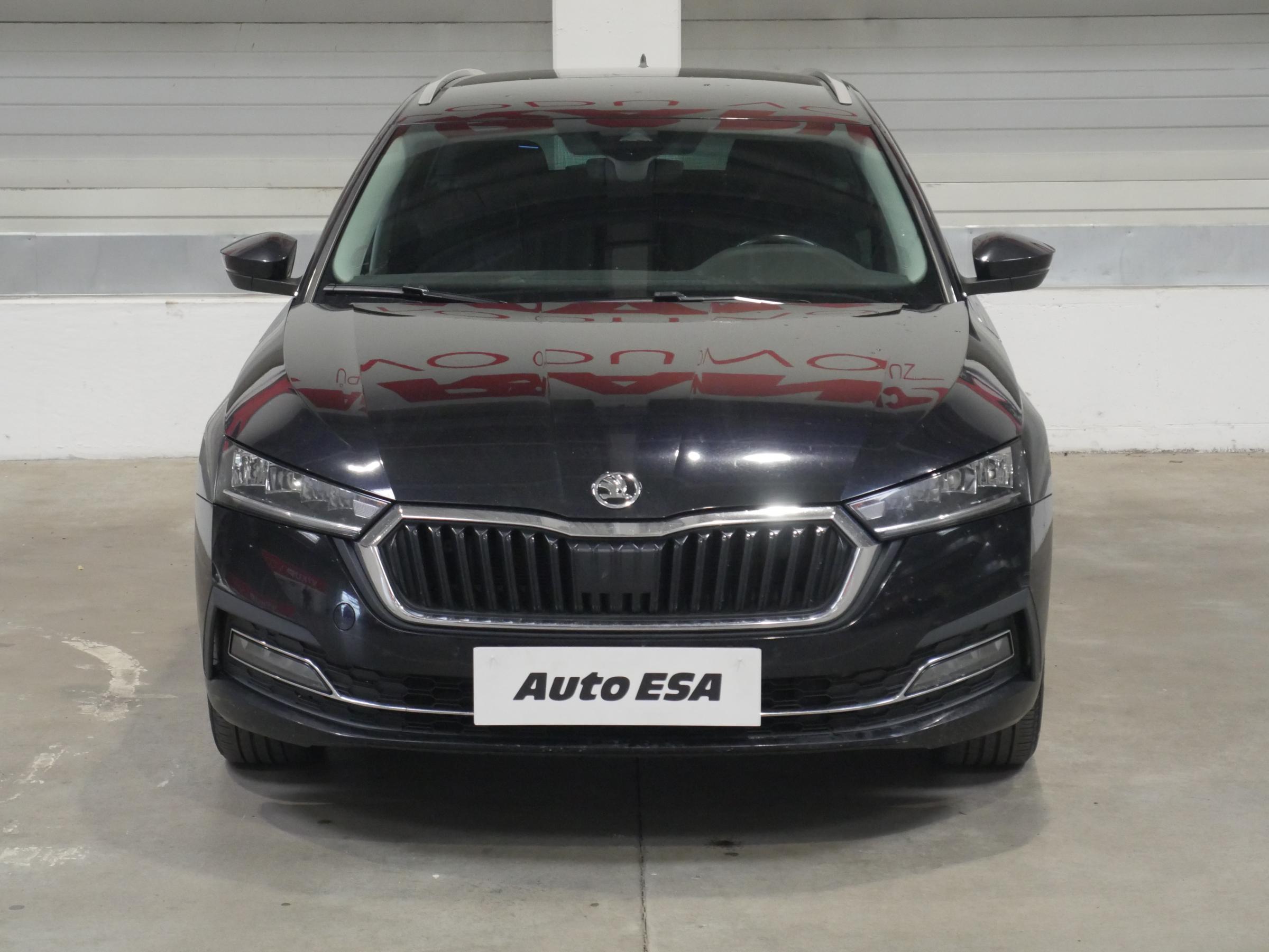 Škoda Octavia IV, 2020 - pohled č. 2