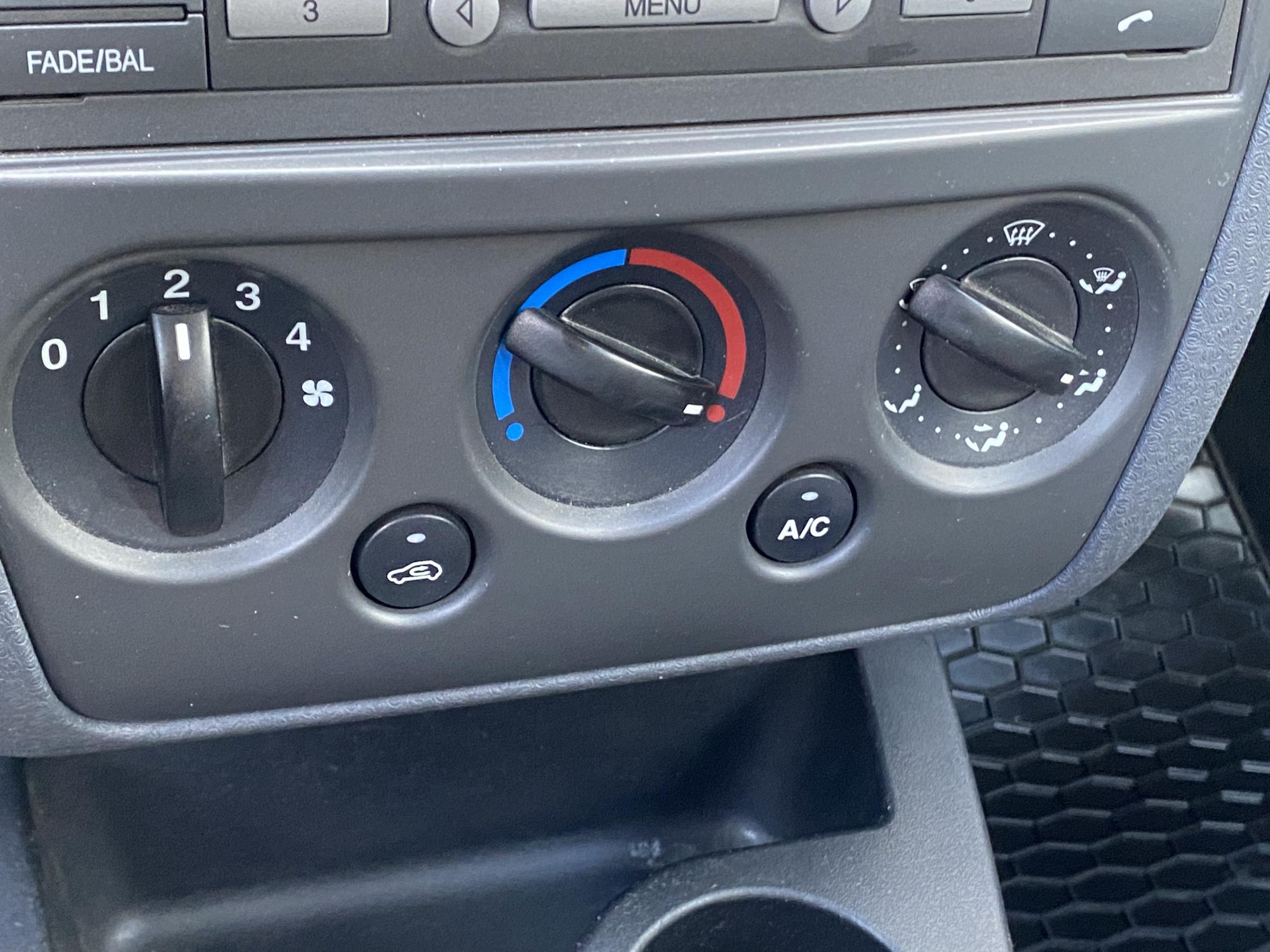 Ford Fusion, 2006 - pohled č. 13