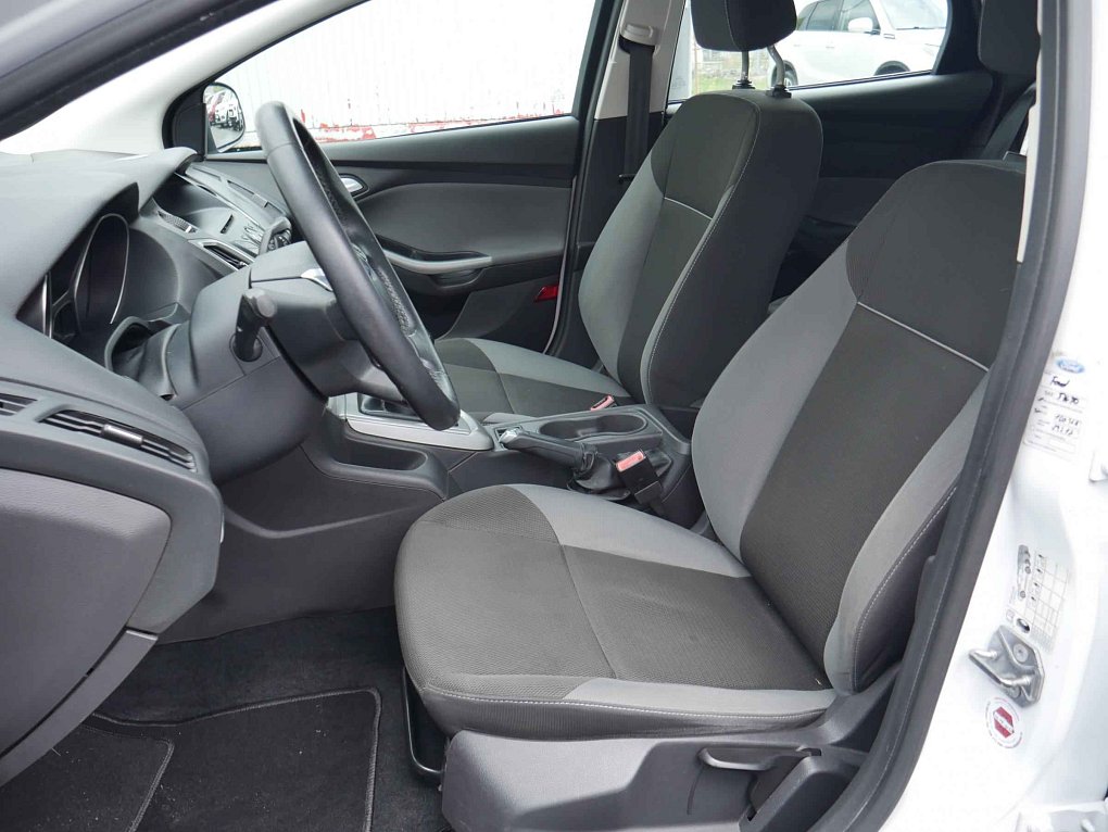 Ford Focus 1.6 i 