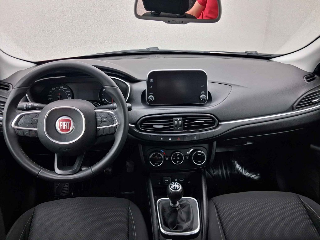 Fiat Tipo 1.4 T-JET Lounge