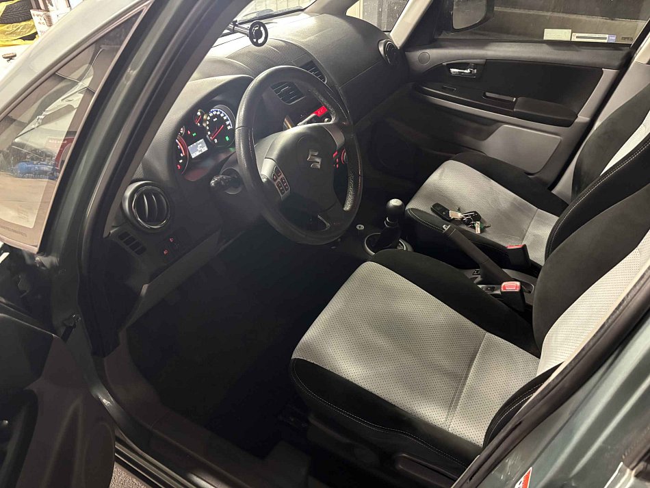 Suzuki SX4 1.6  4x4