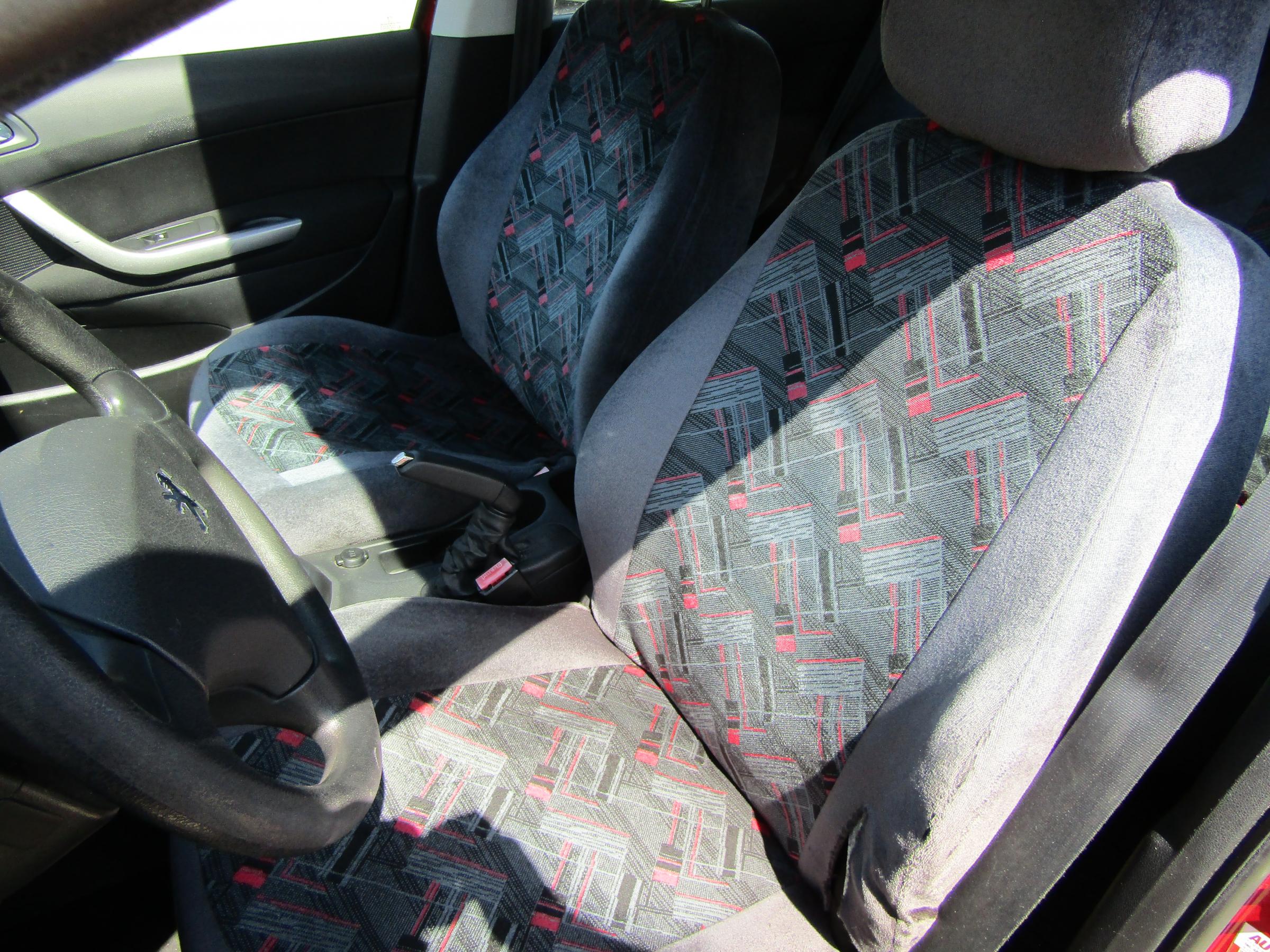 Peugeot 308, 2009 - pohled č. 12