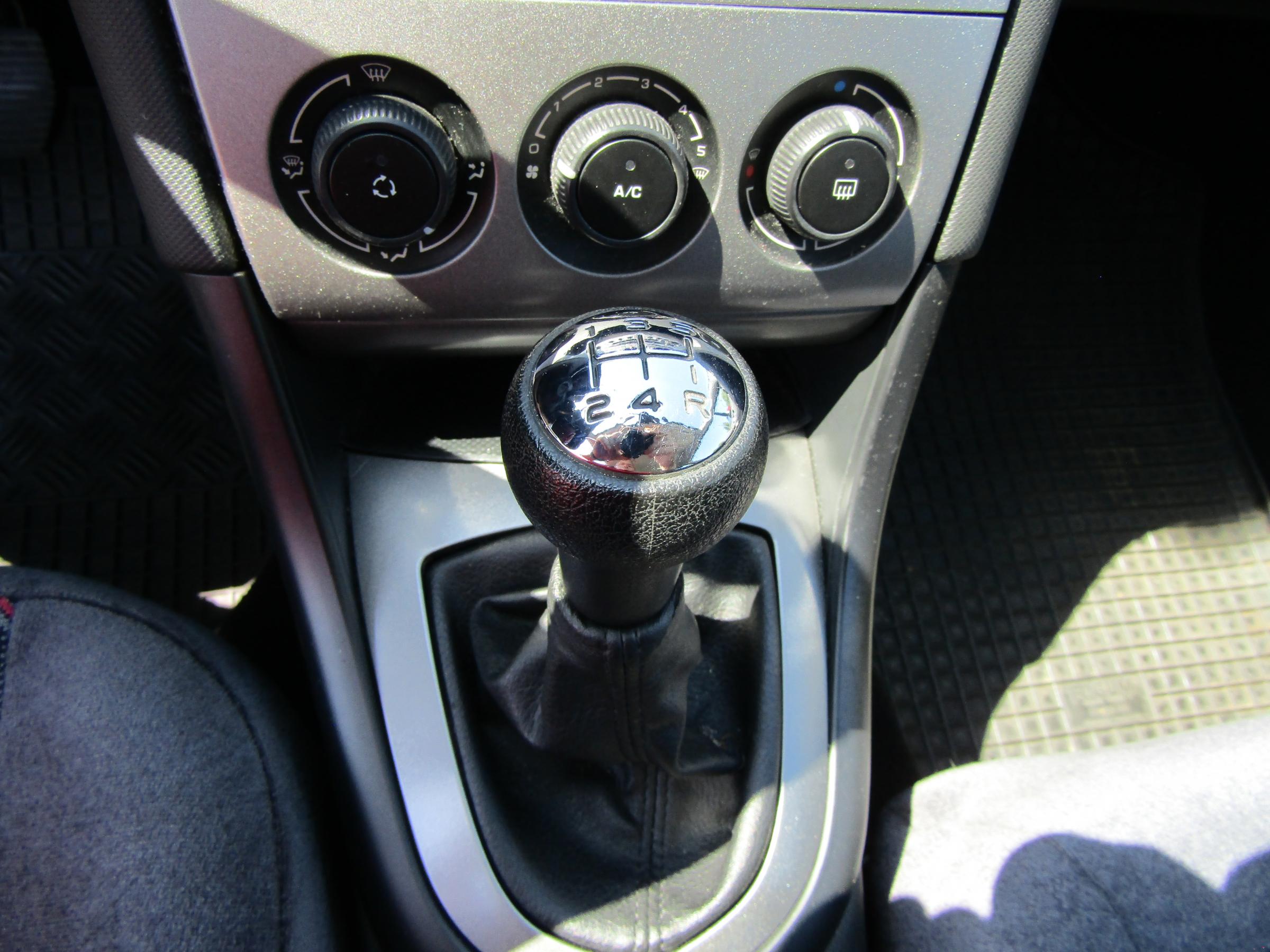 Peugeot 308, 2009 - pohled č. 17