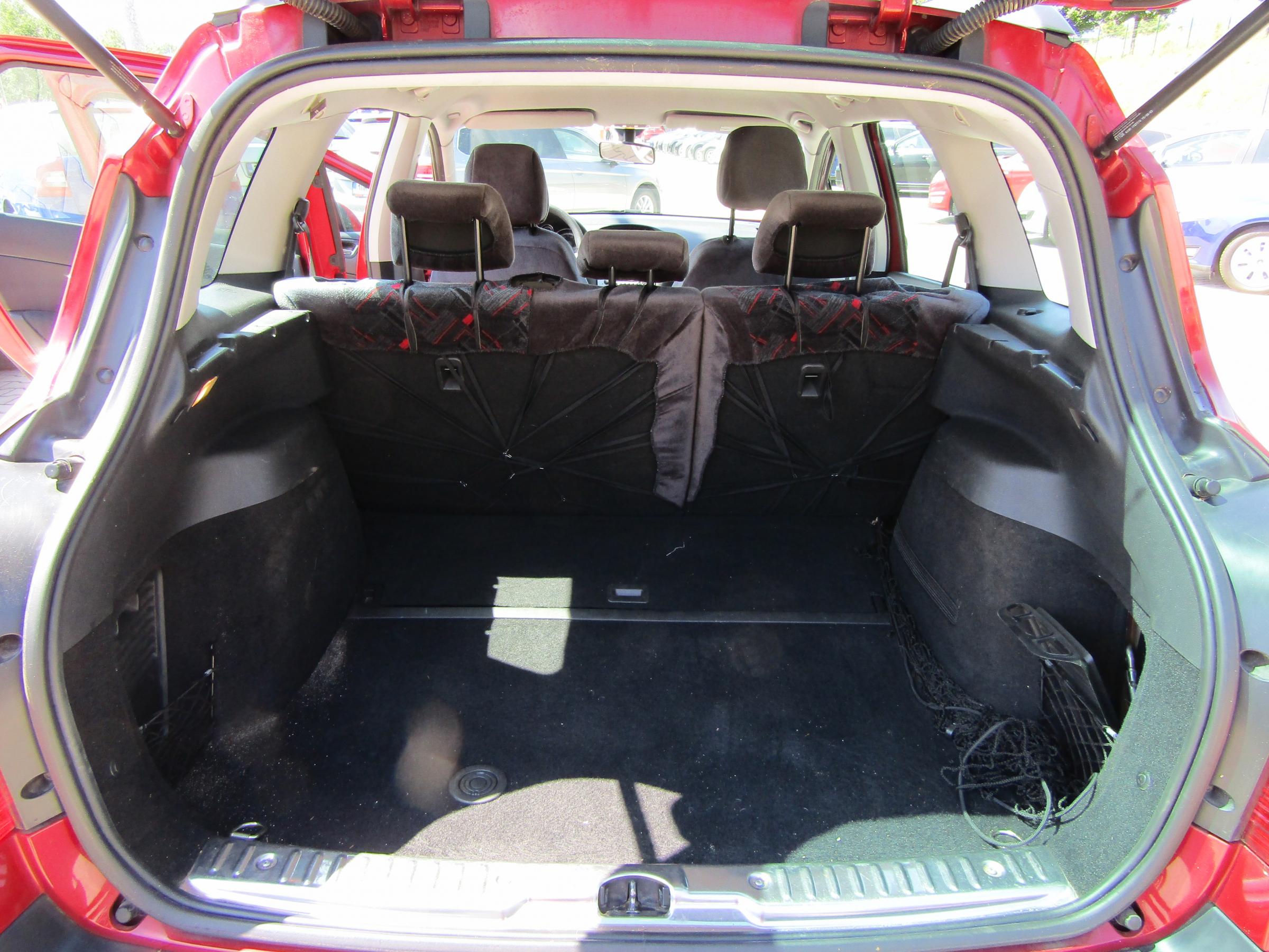 Peugeot 308, 2009 - pohled č. 8