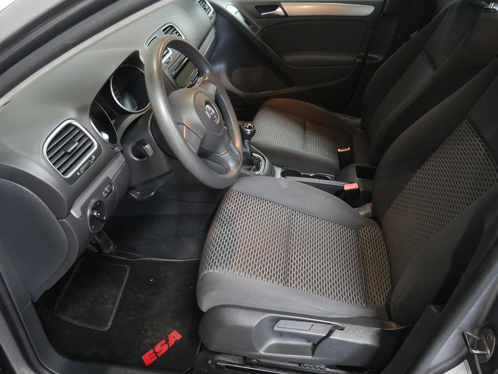 Volkswagen Golf 1.6TDi 