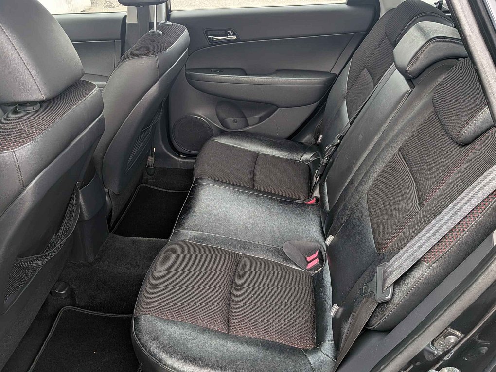 Hyundai I30 1.6i 