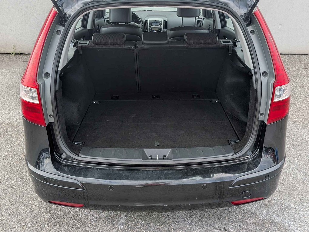 Hyundai I30 1.6i 