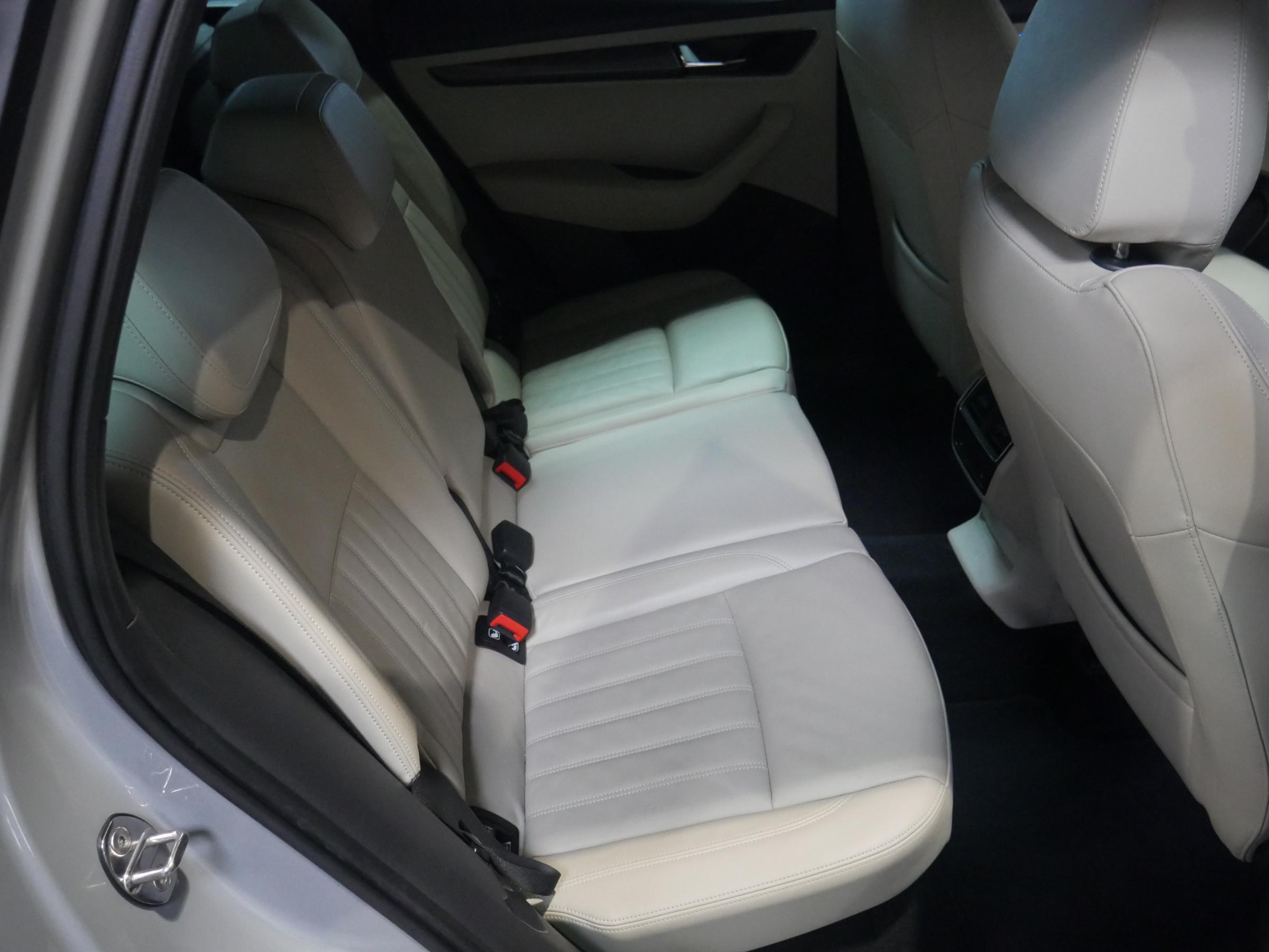 Škoda Karoq, 2017 - pohled č. 13