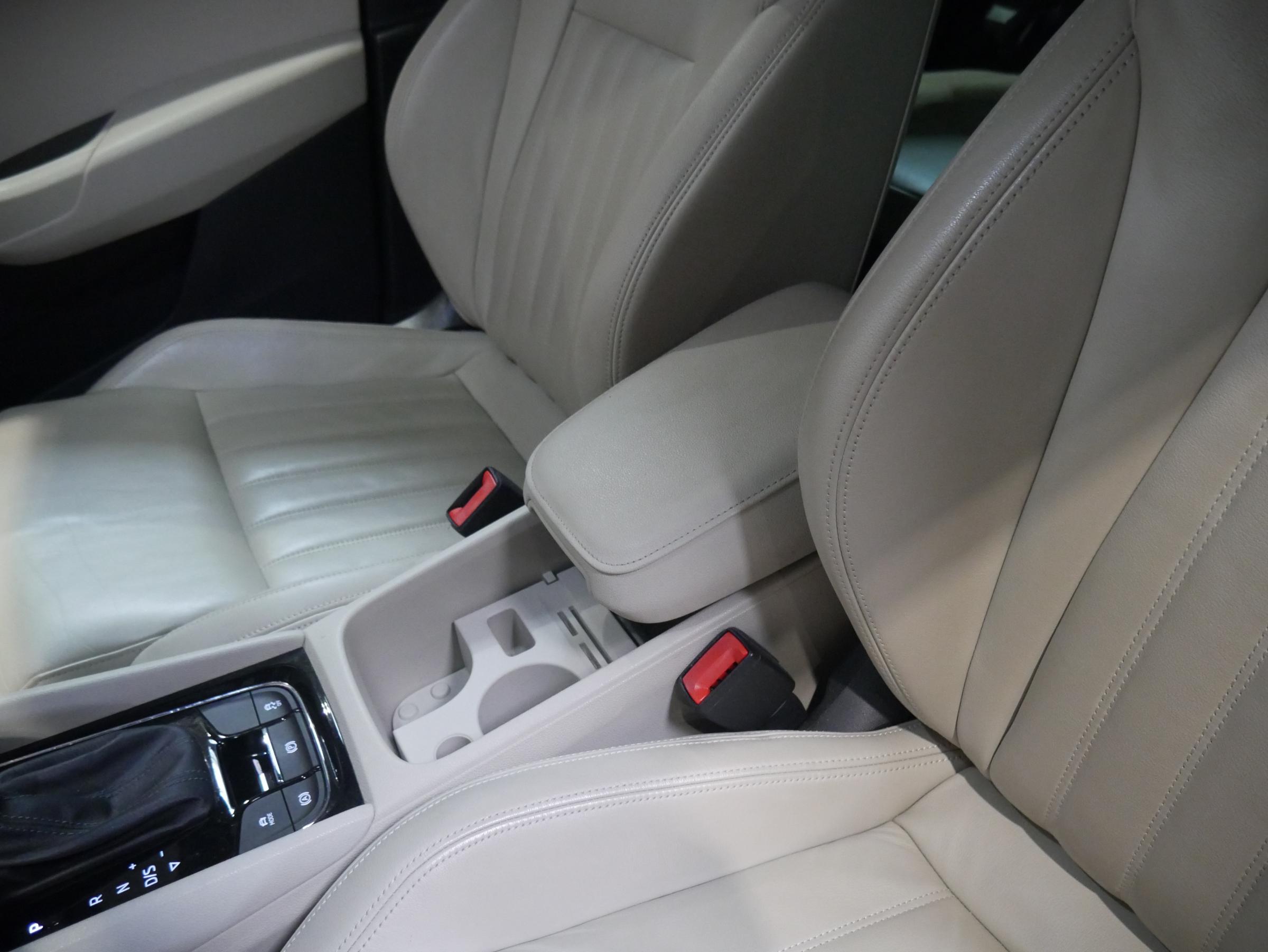 Škoda Karoq, 2017 - pohled č. 26