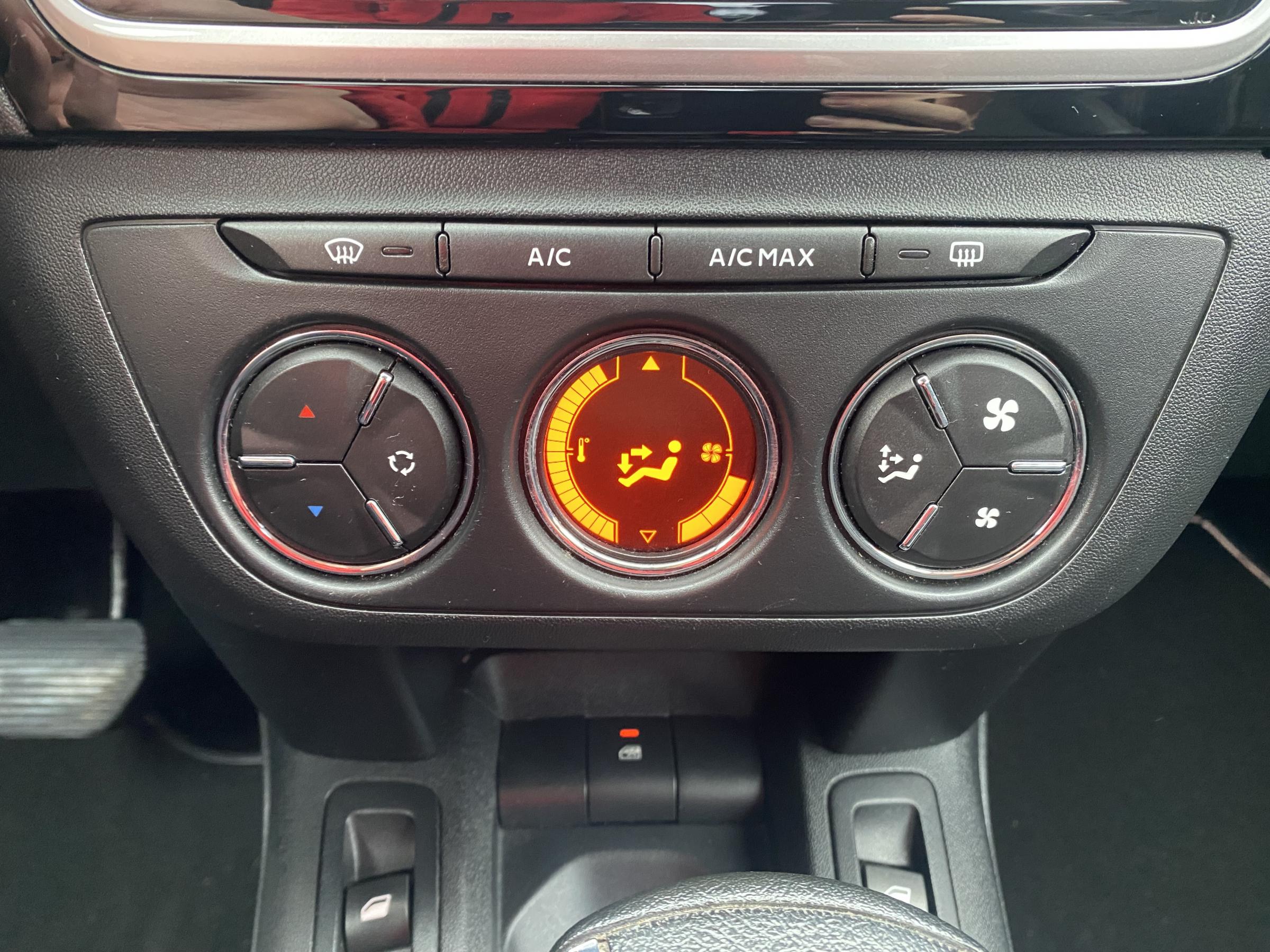 Peugeot 301, 2018 - pohled č. 18