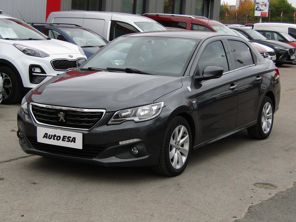 Peugeot 301 1.6i Allure