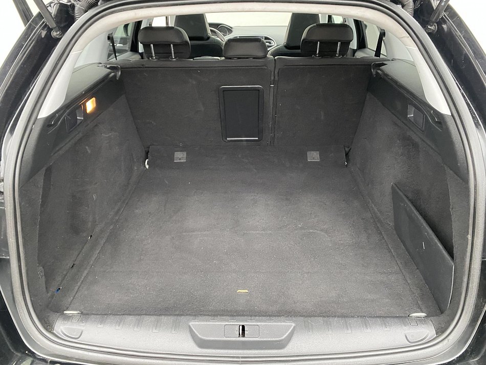 Peugeot 308 2.0 HDi Allure