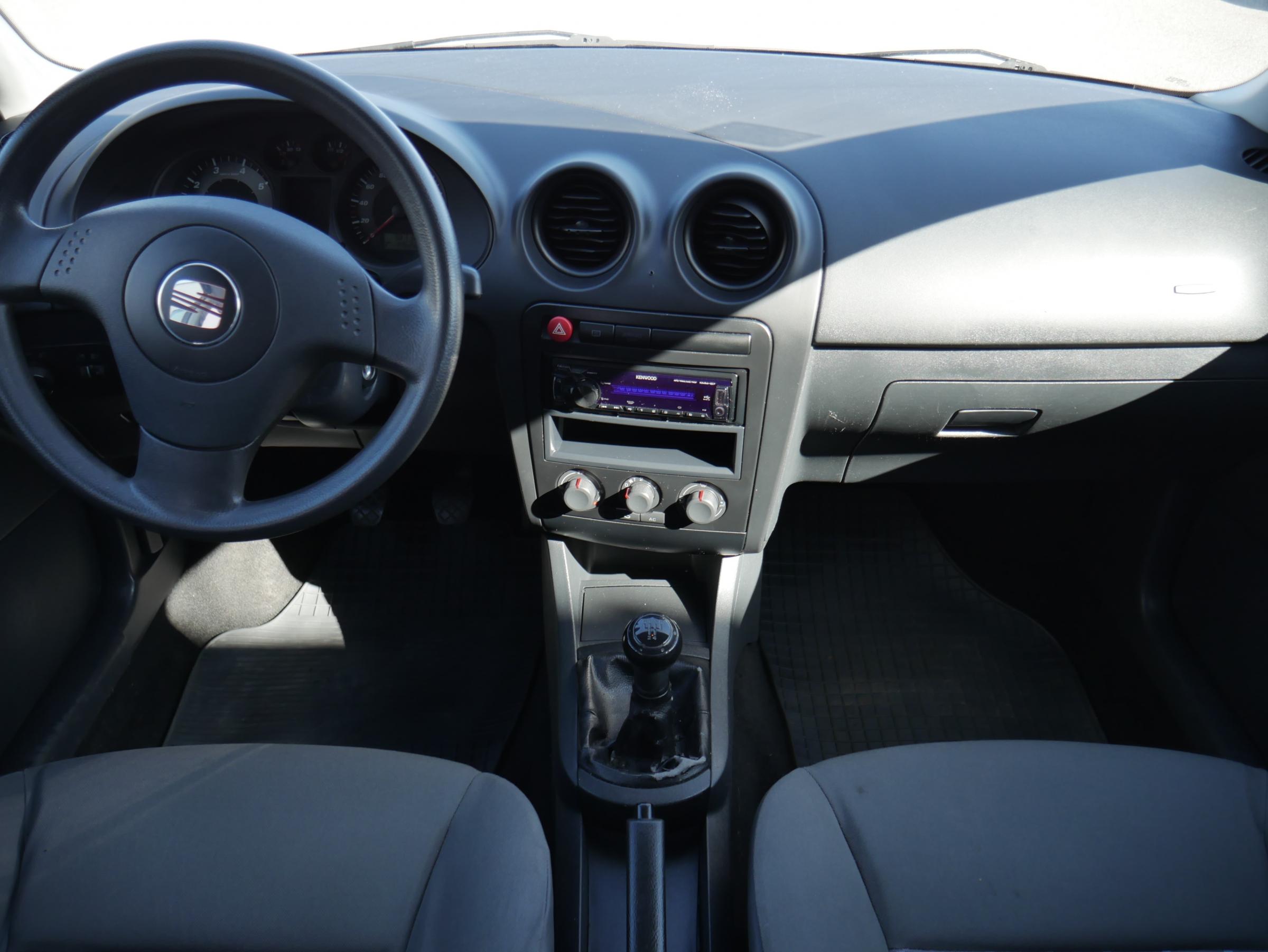 Seat Ibiza, 2006 - pohled č. 8