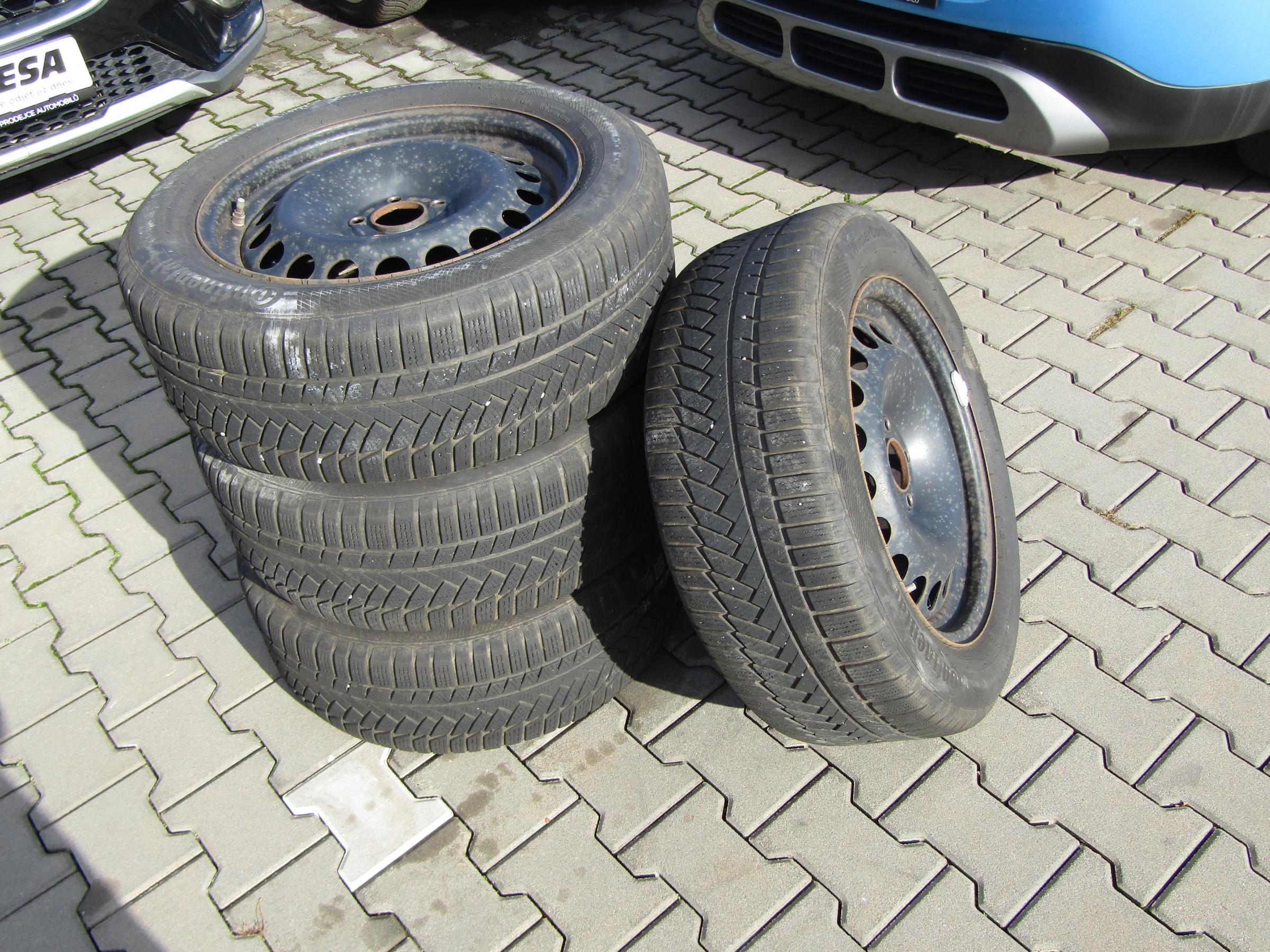 Ford Kuga, 2019 - pohled č. 20