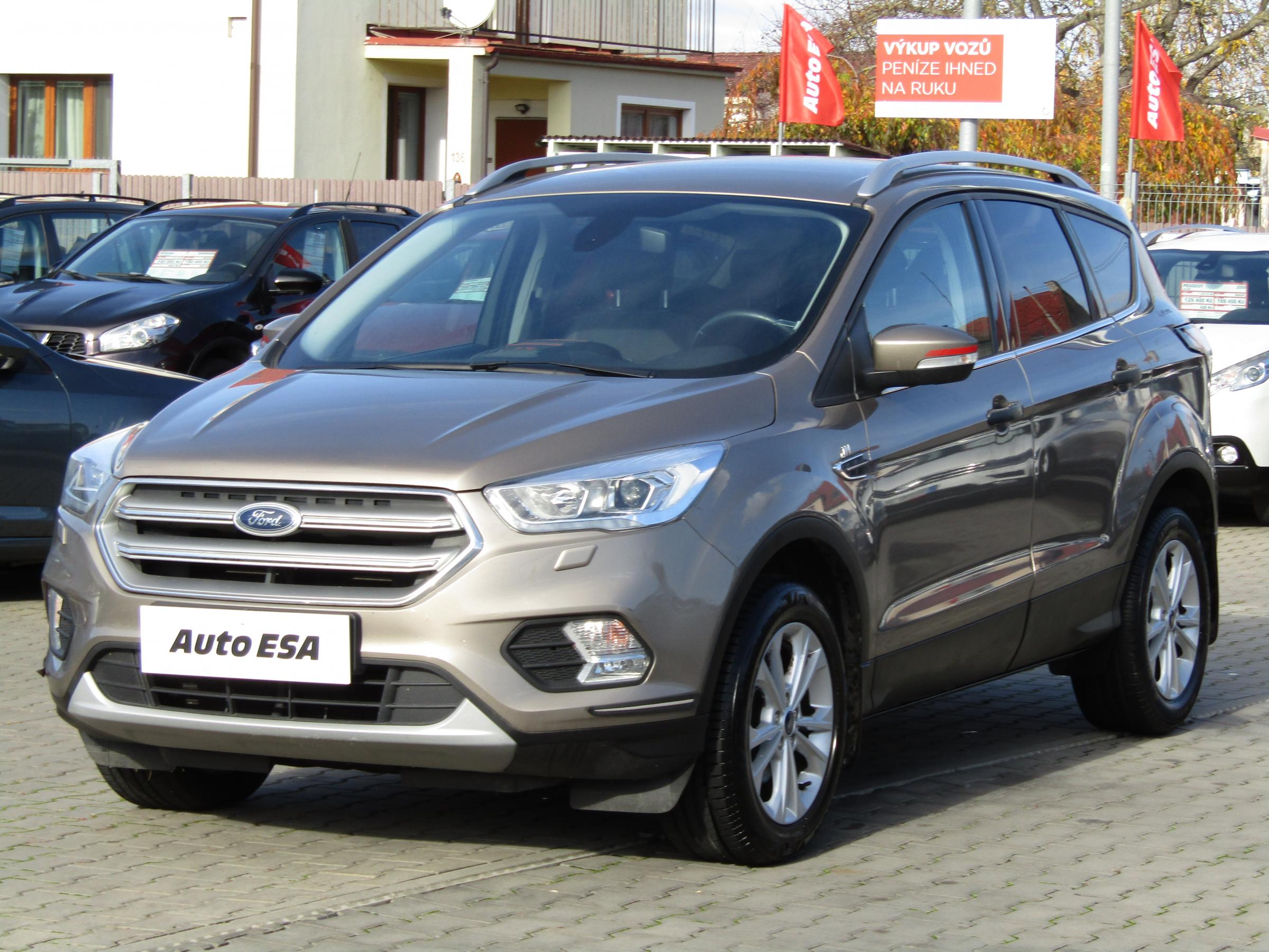 Ford Kuga, 2019 - pohled č. 3