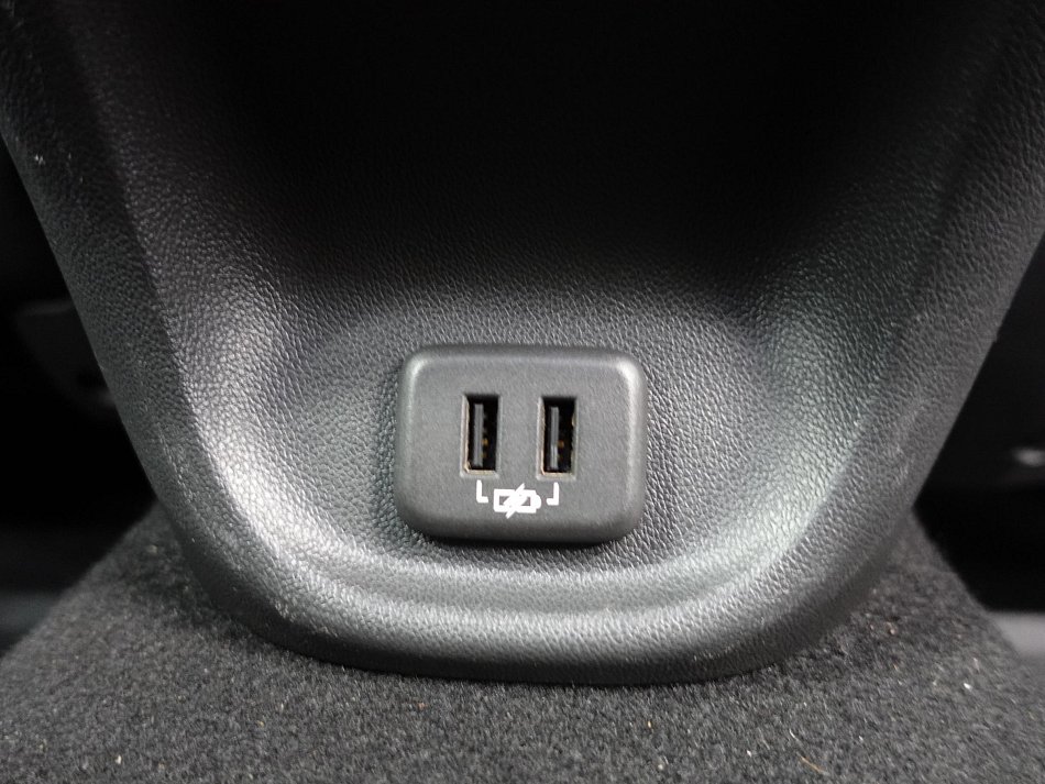 Opel Insignia 1.6CDTi 