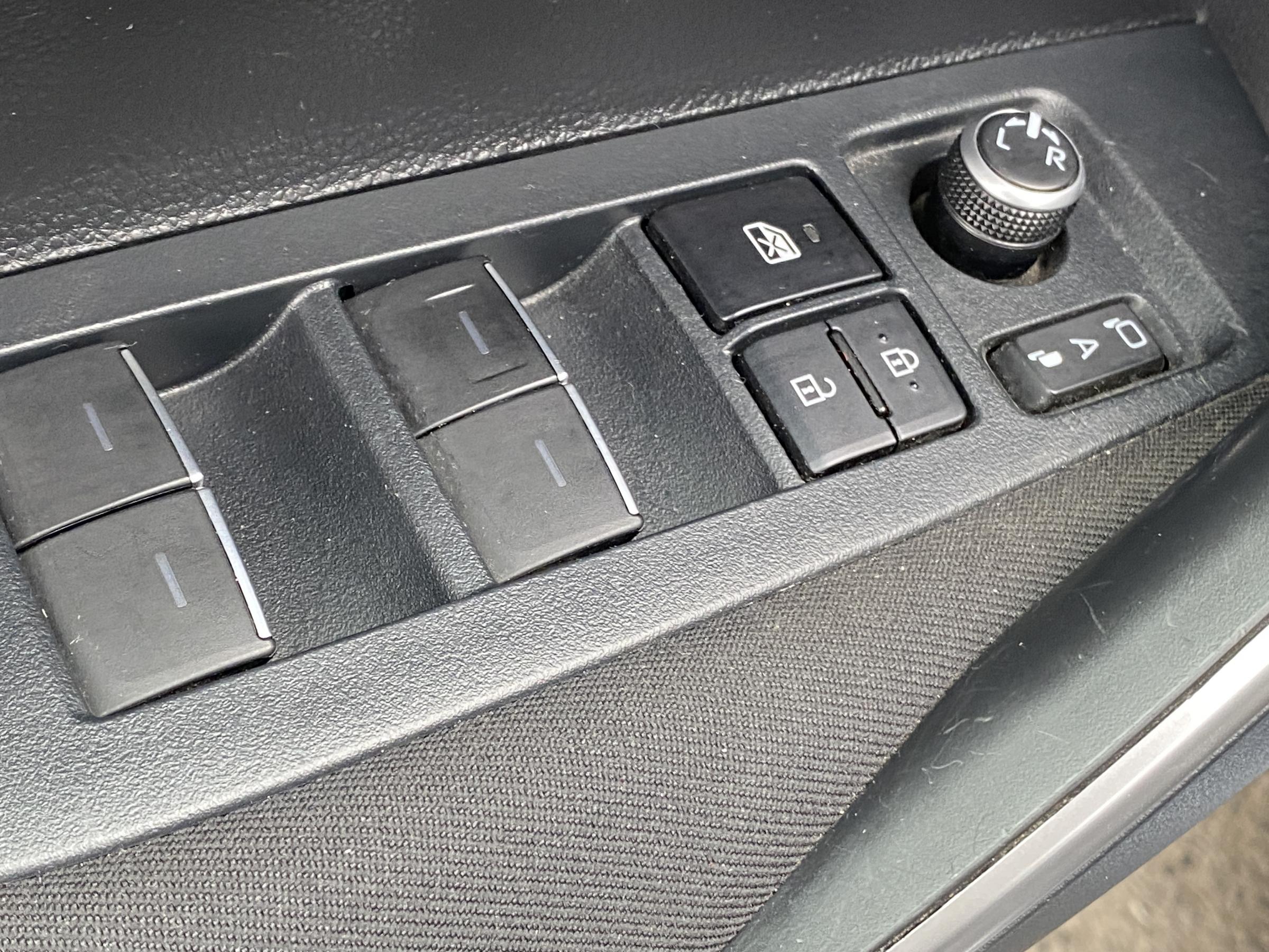 Toyota Corolla, 2023 - pohled č. 11