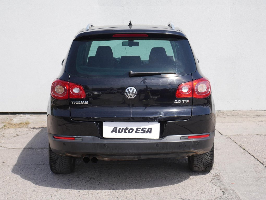 Volkswagen Tiguan 2.0TSi  4x4