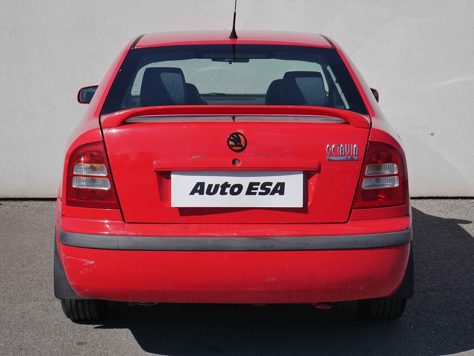 Škoda Octavia 1.6i 