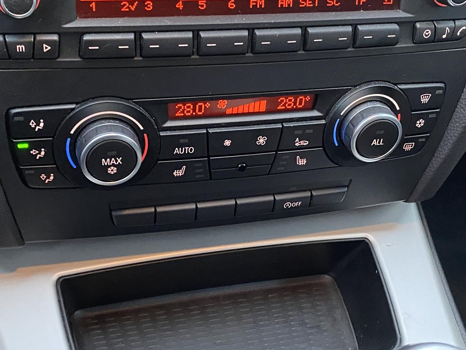BMW Řada 3 2.0 D  318d