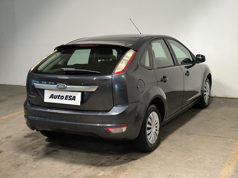 Ford Focus 1.6i 