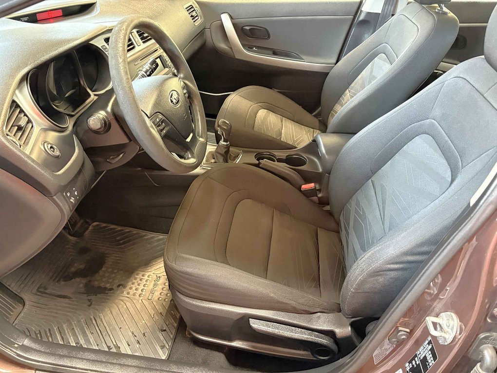 Kia Ceed 1.4i 