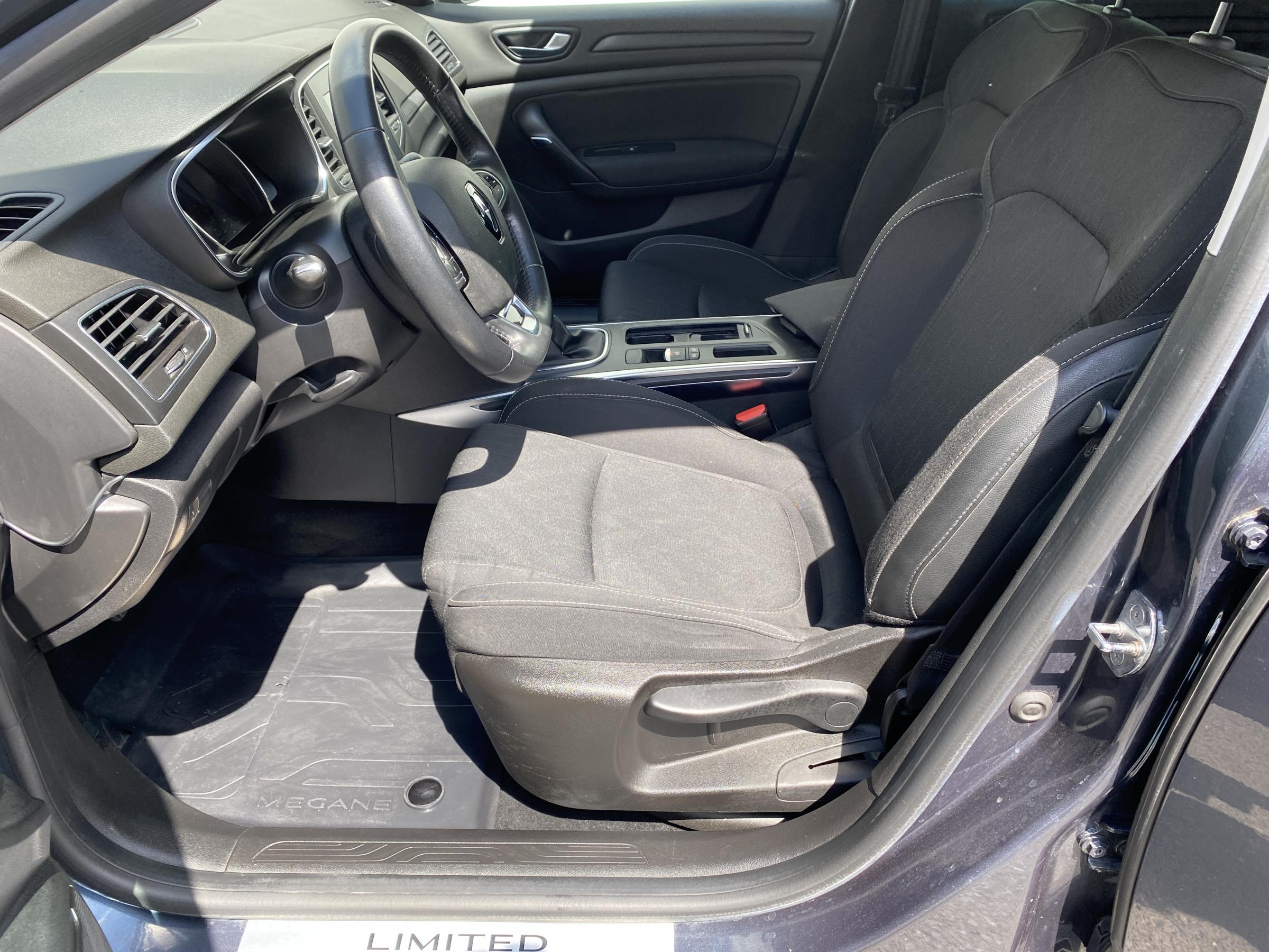 Renault Mégane, 2020 - pohled č. 10