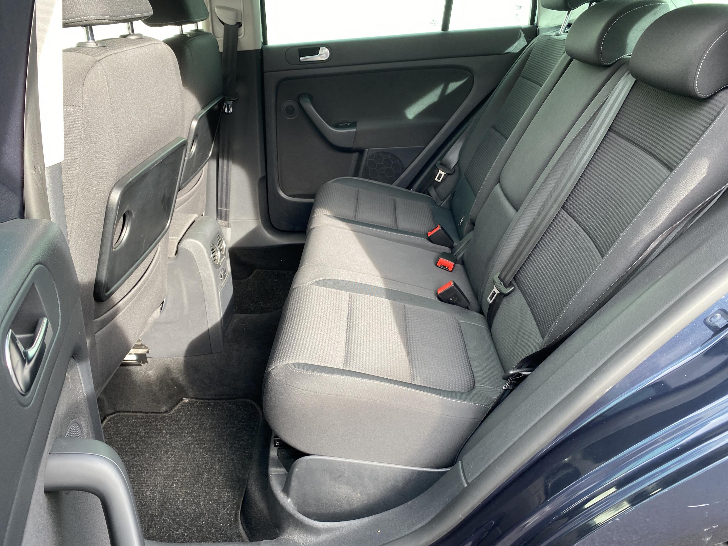 Volkswagen Golf Plus, 2011 - pohled č. 10