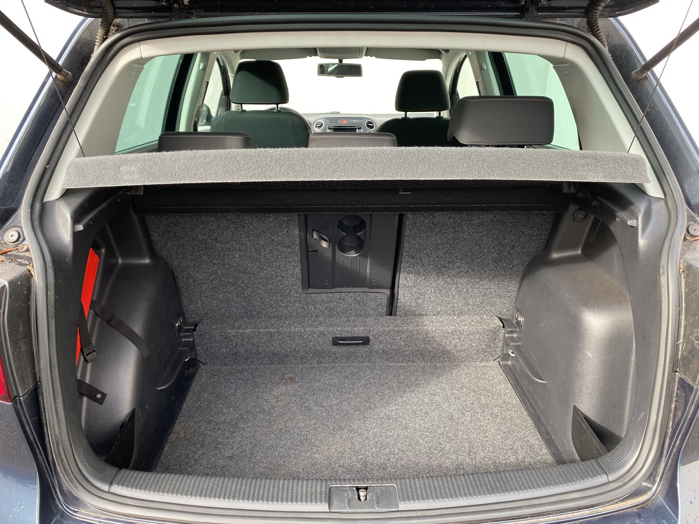 Volkswagen Golf Plus, 2011 - pohled č. 7