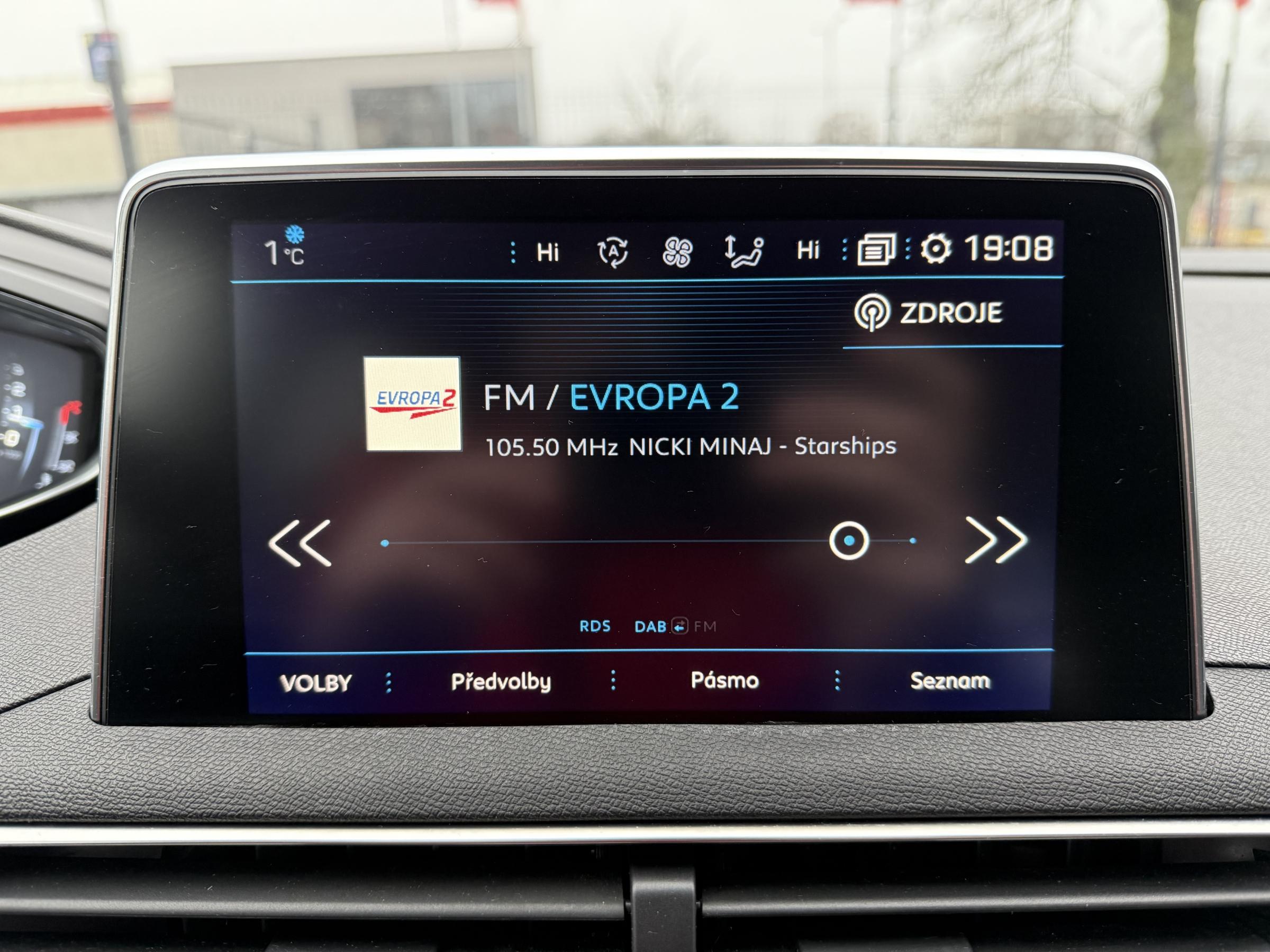 Peugeot 3008, 2017 - pohled č. 15