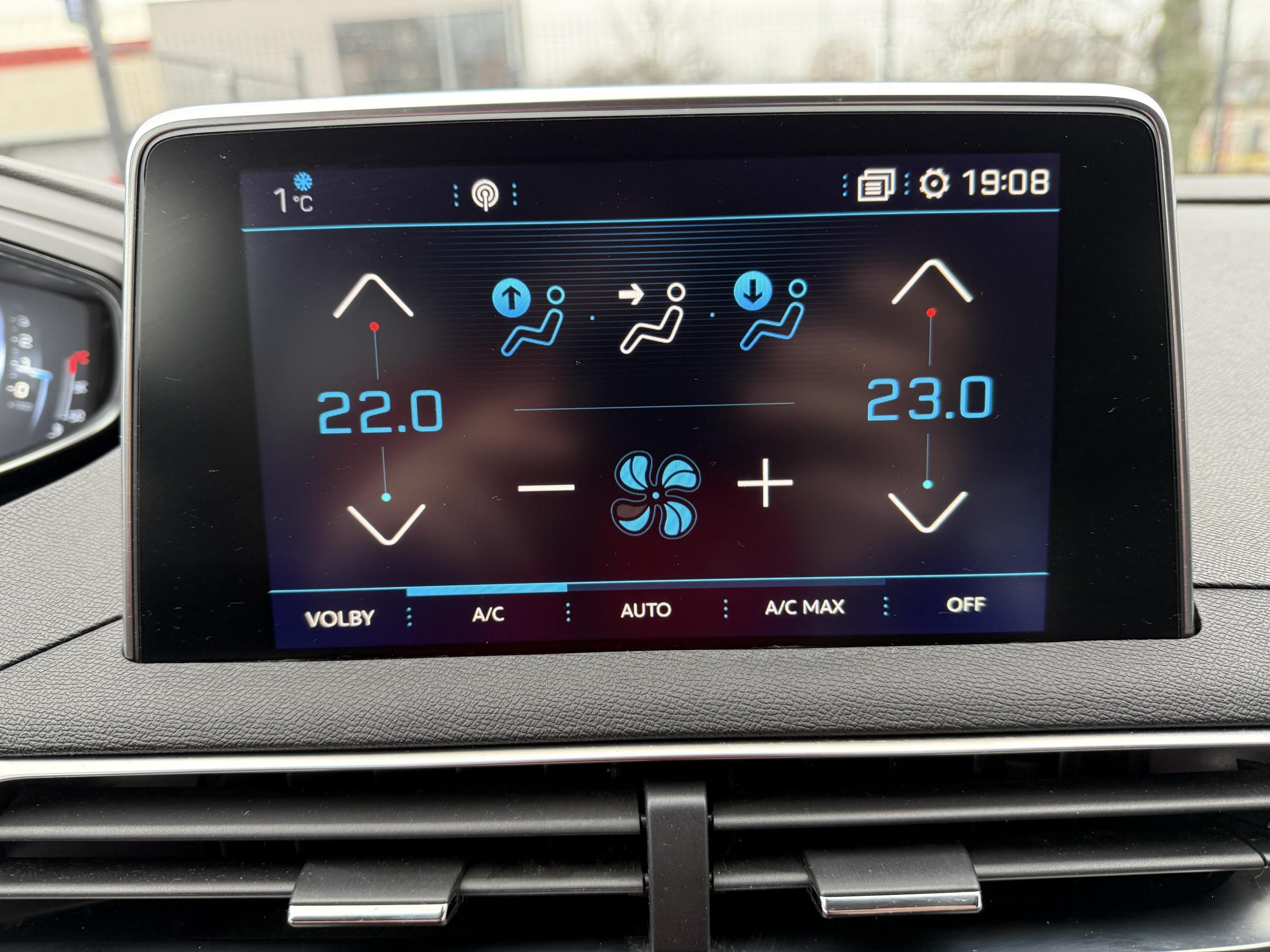 Peugeot 3008, 2017 - pohled č. 19