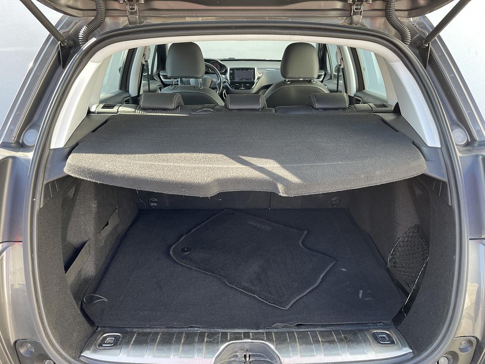 Peugeot 2008 1.2PT Allure