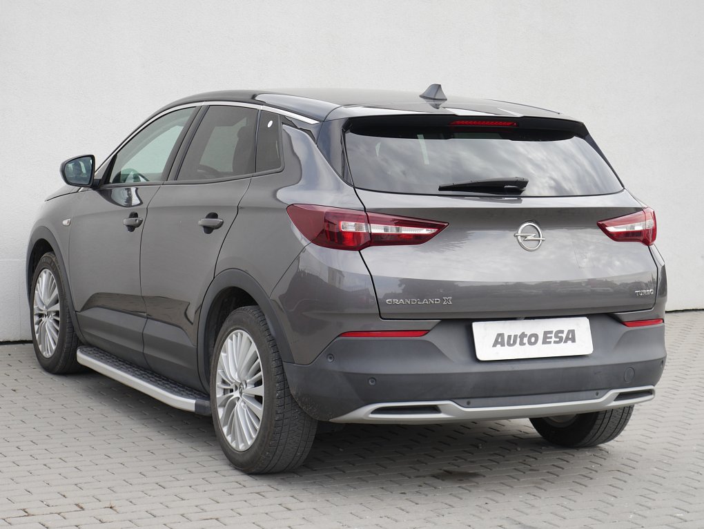 Opel Grandland X 1.2PT 