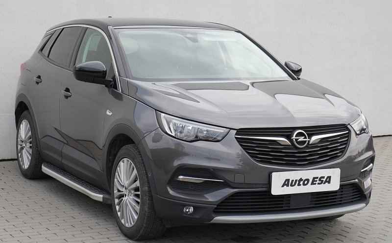 Opel Grandland X 1.2PT 