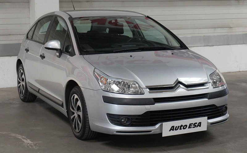 Citroën C4 1.4i 