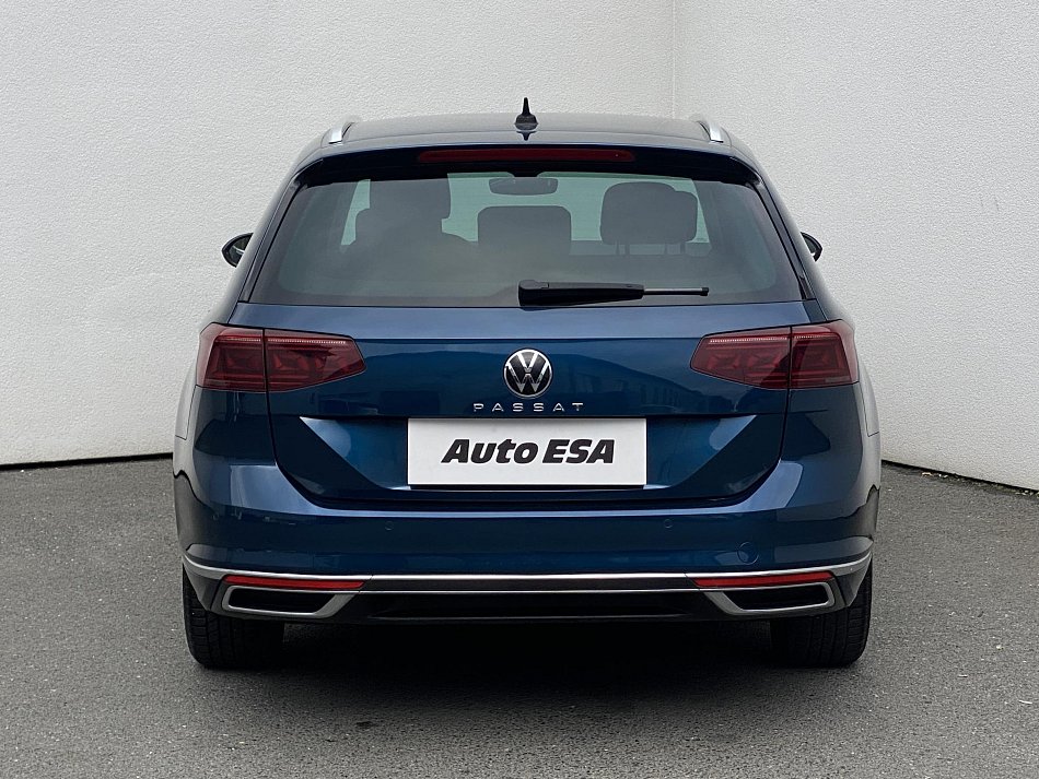 Volkswagen Passat 2.0 TDi Elegance