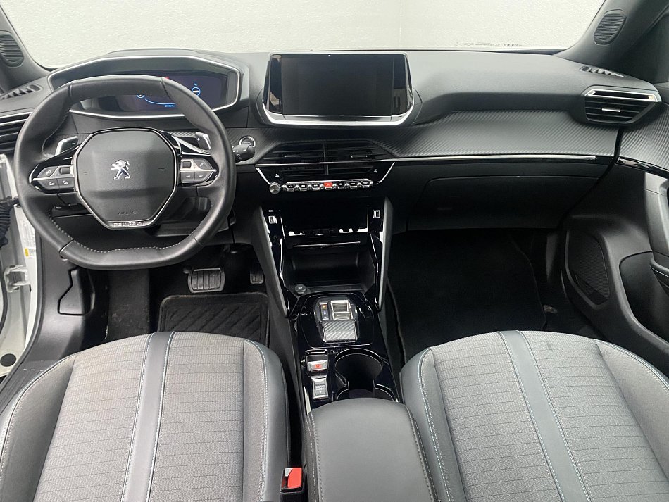 Peugeot 2008 1.2PT Allure