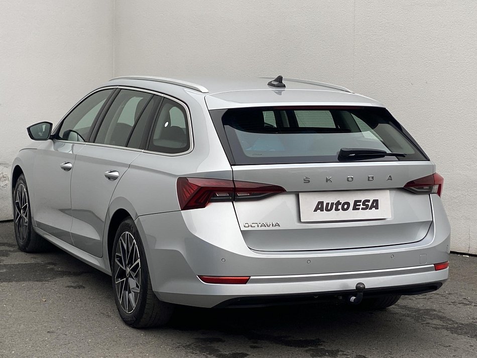Škoda Octavia IV 1.5 TSi Style