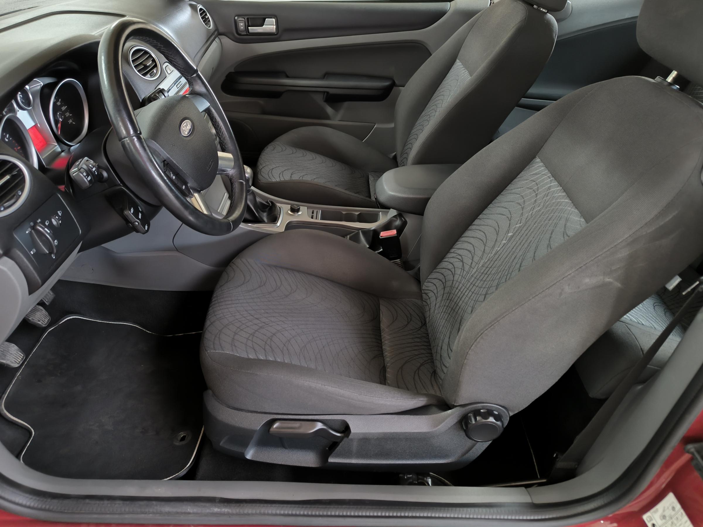 Ford Focus, 2008 - pohled č. 8