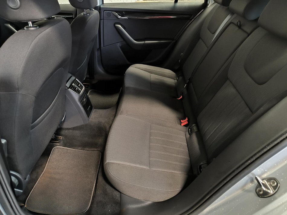 Škoda Octavia III 2.0 TDi 