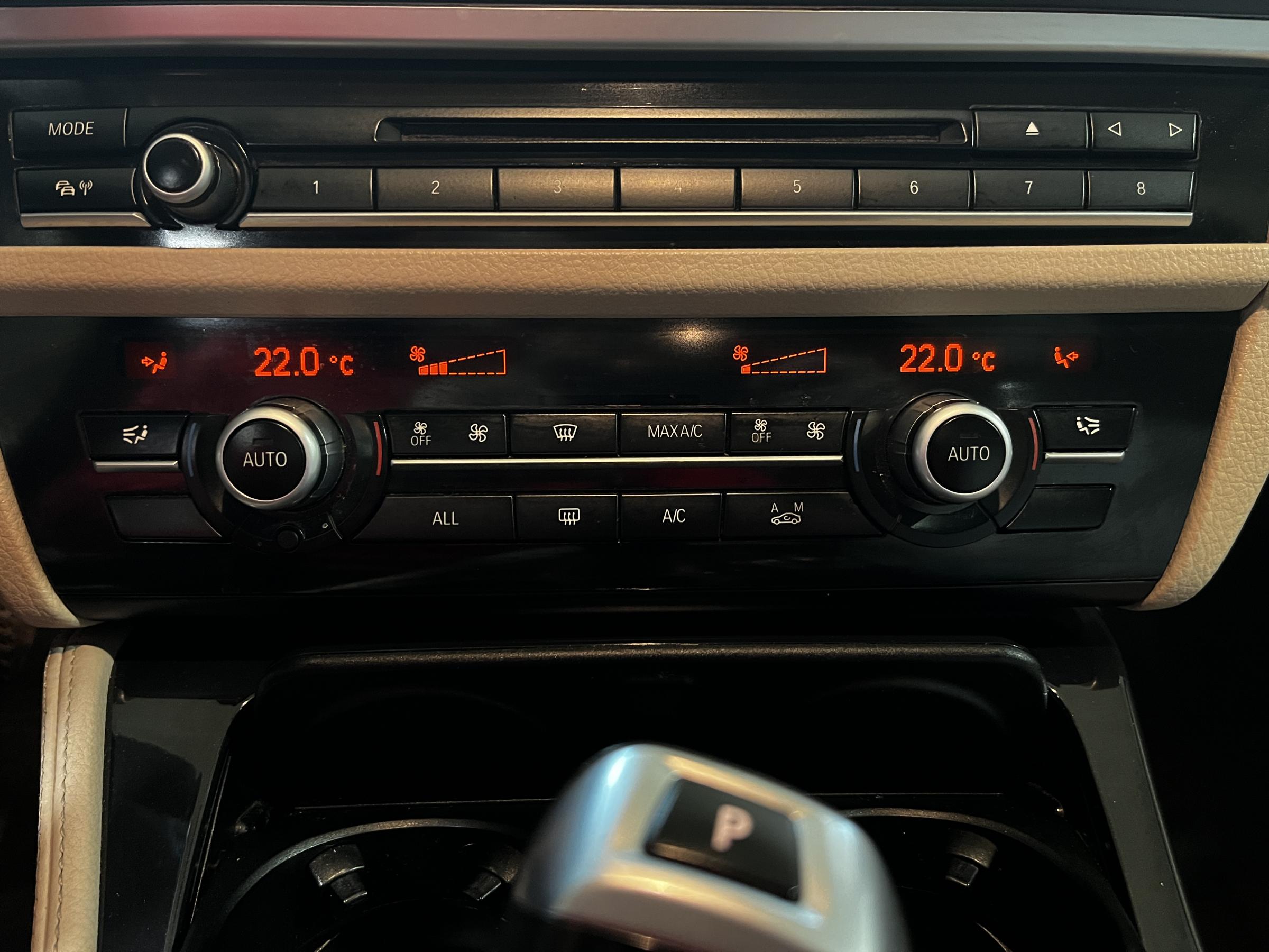 BMW Řada 5, 2013 - pohled č. 16