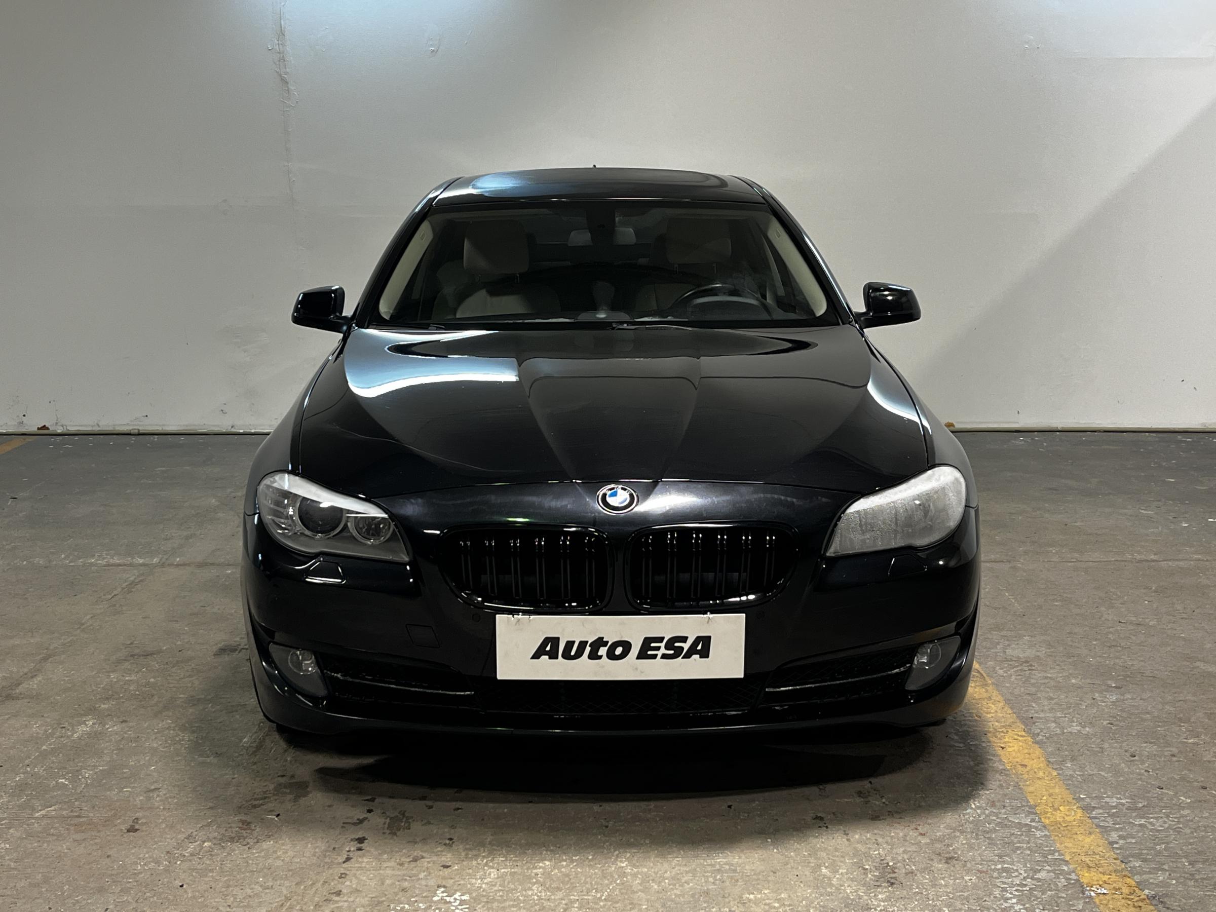 BMW Řada 5, 2013 - pohled č. 2