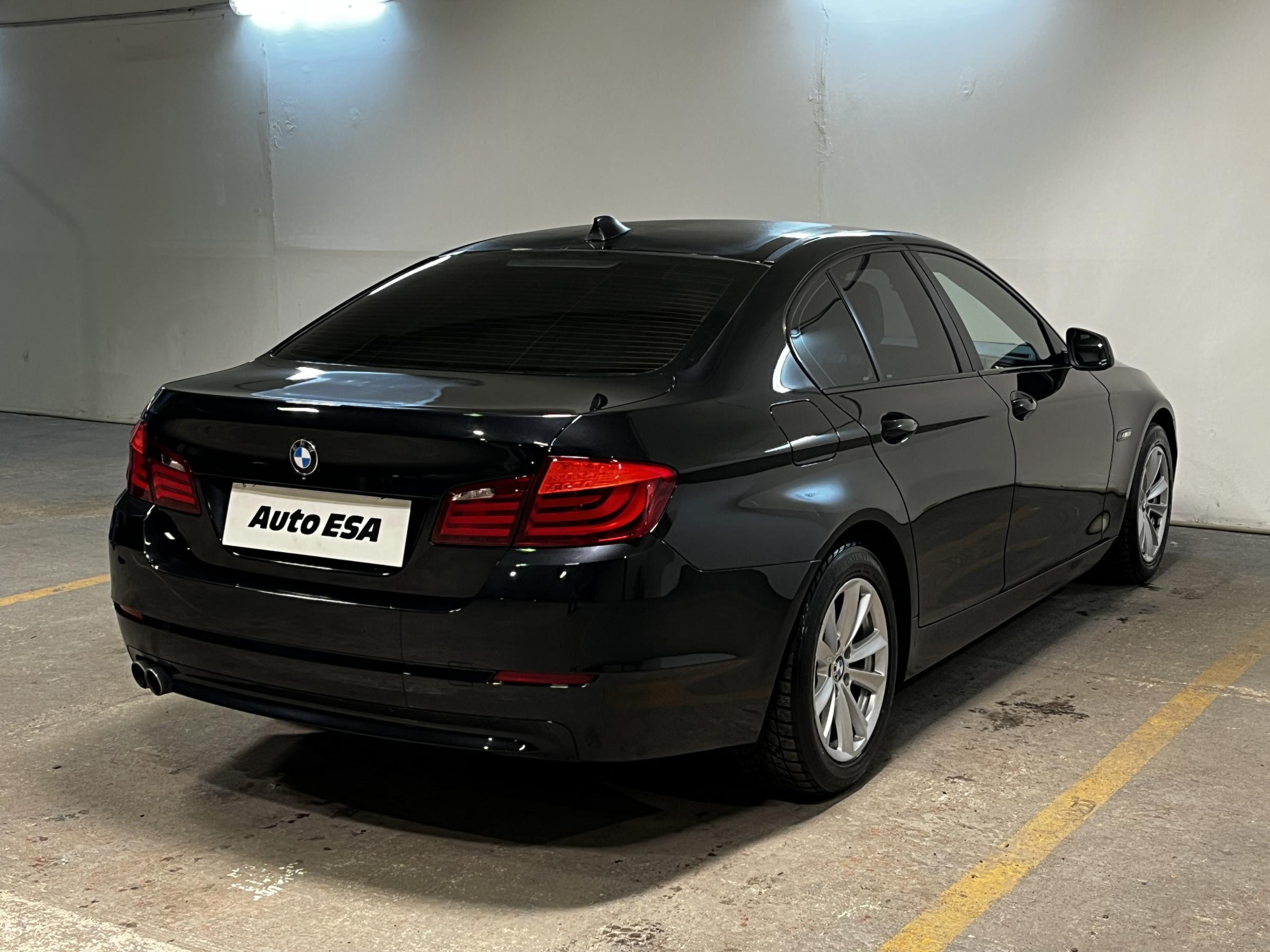 BMW Řada 5, 2013 - pohled č. 4