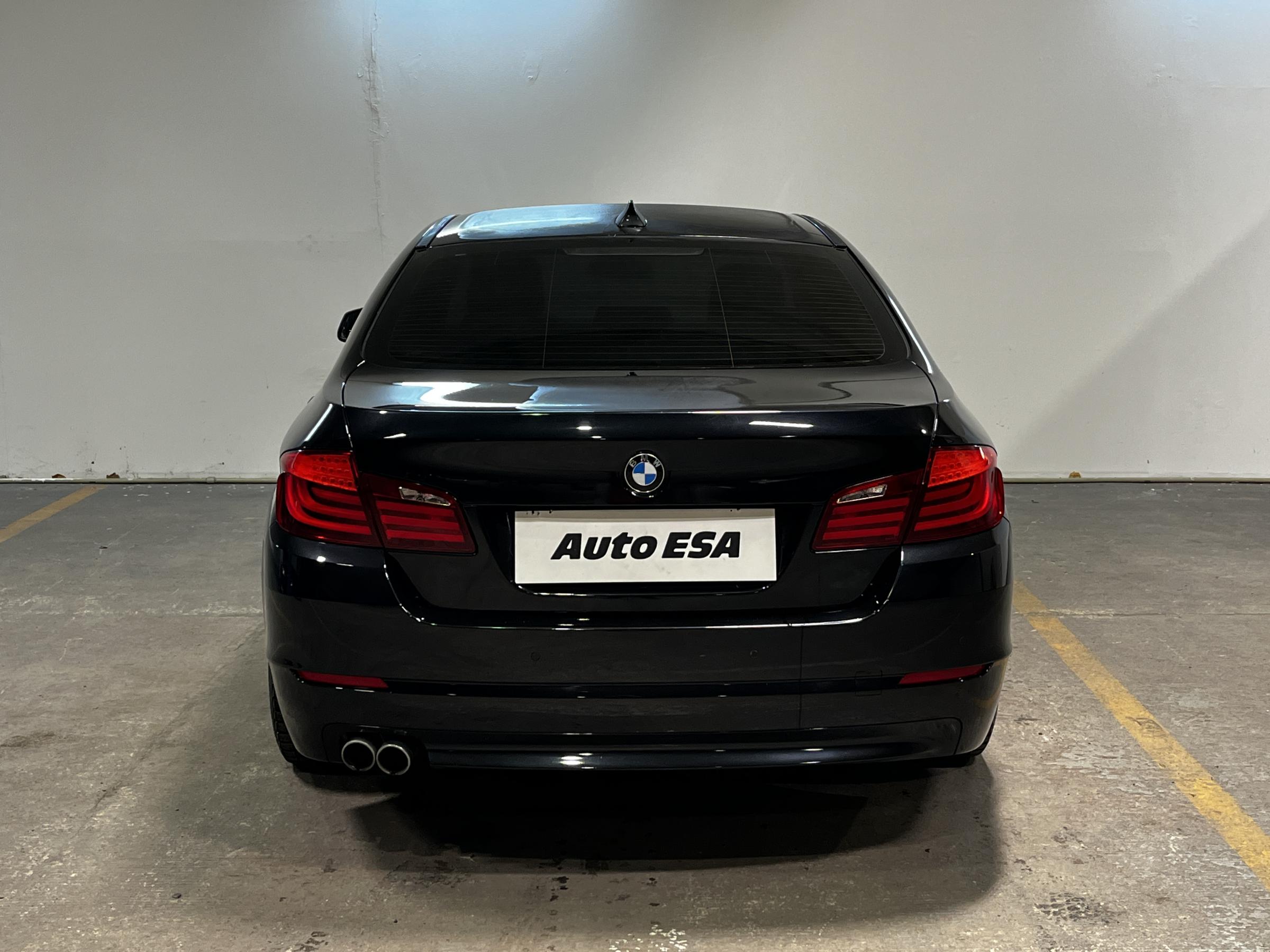 BMW Řada 5, 2013 - pohled č. 5