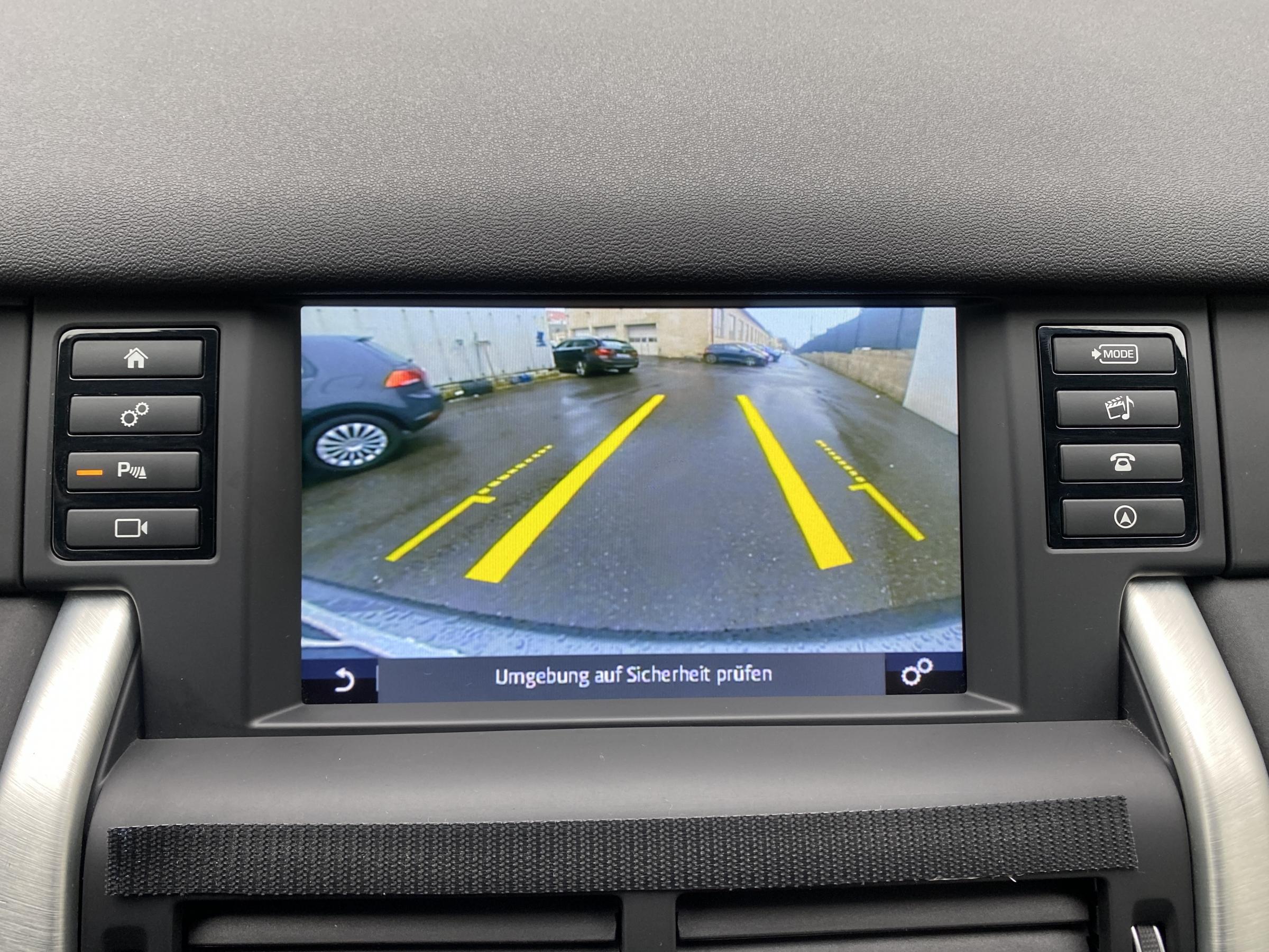 Land Rover Discovery Sport, 2018 - pohled č. 16