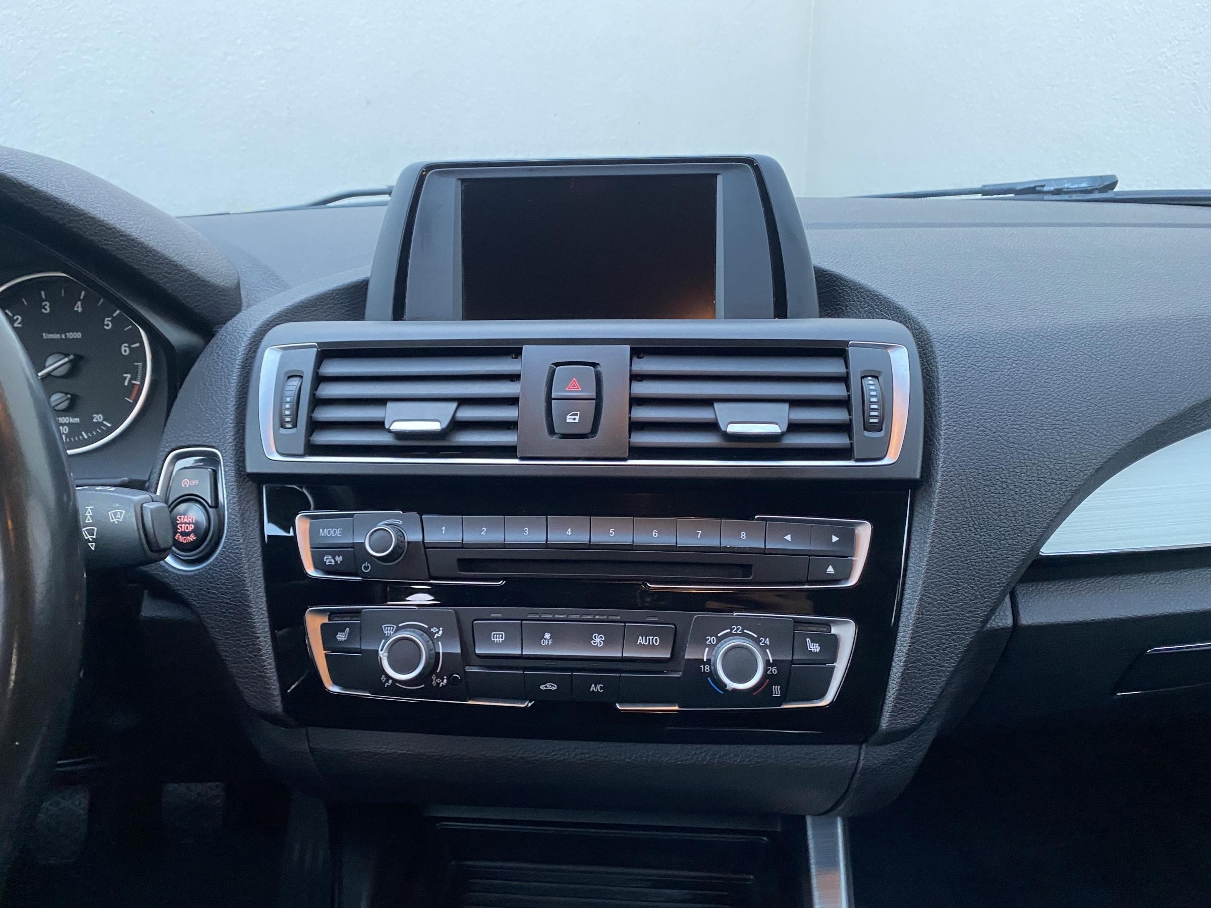 BMW Řada 1, 2016 - pohled č. 12