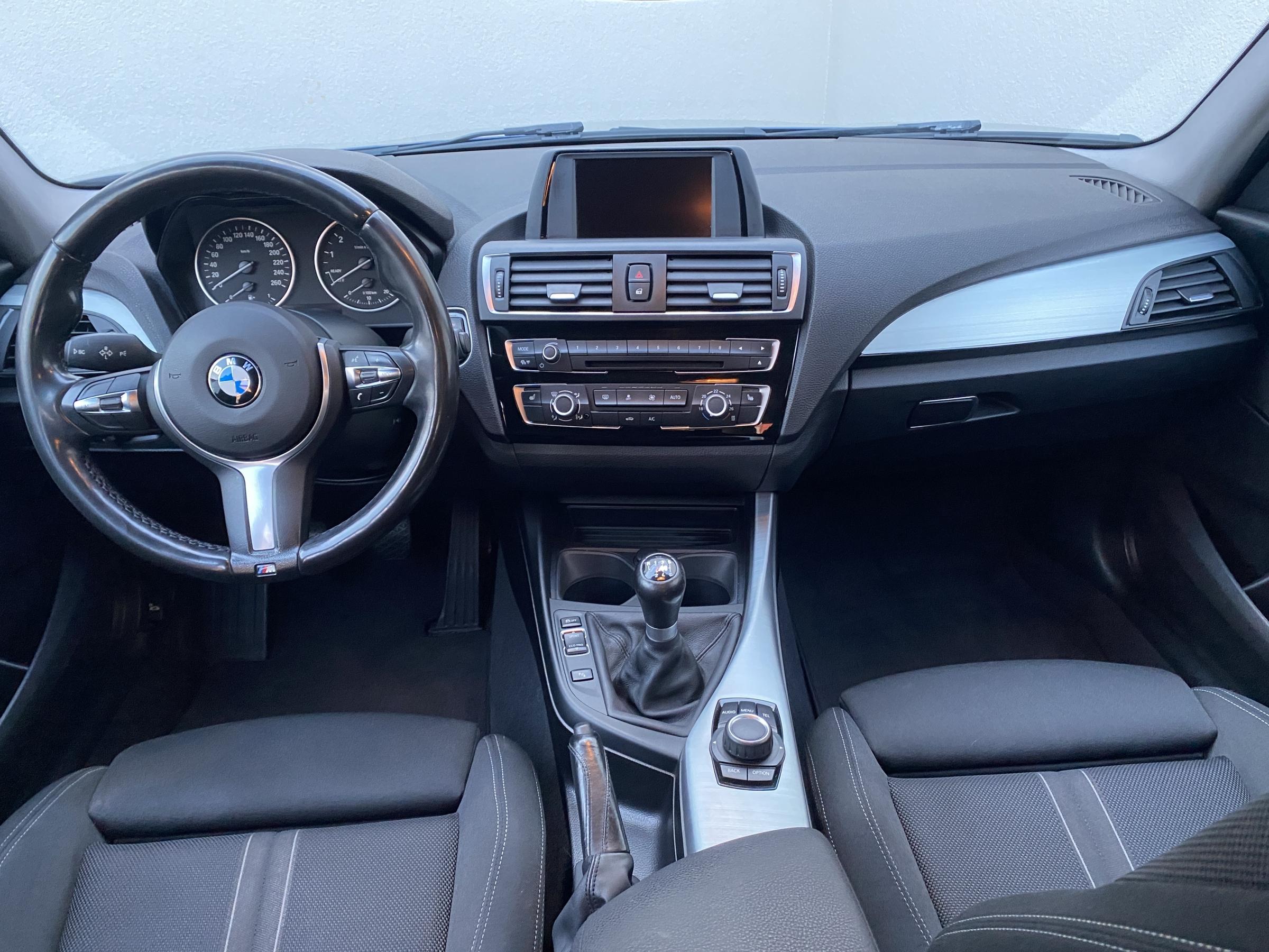 BMW Řada 1, 2016 - pohled č. 8